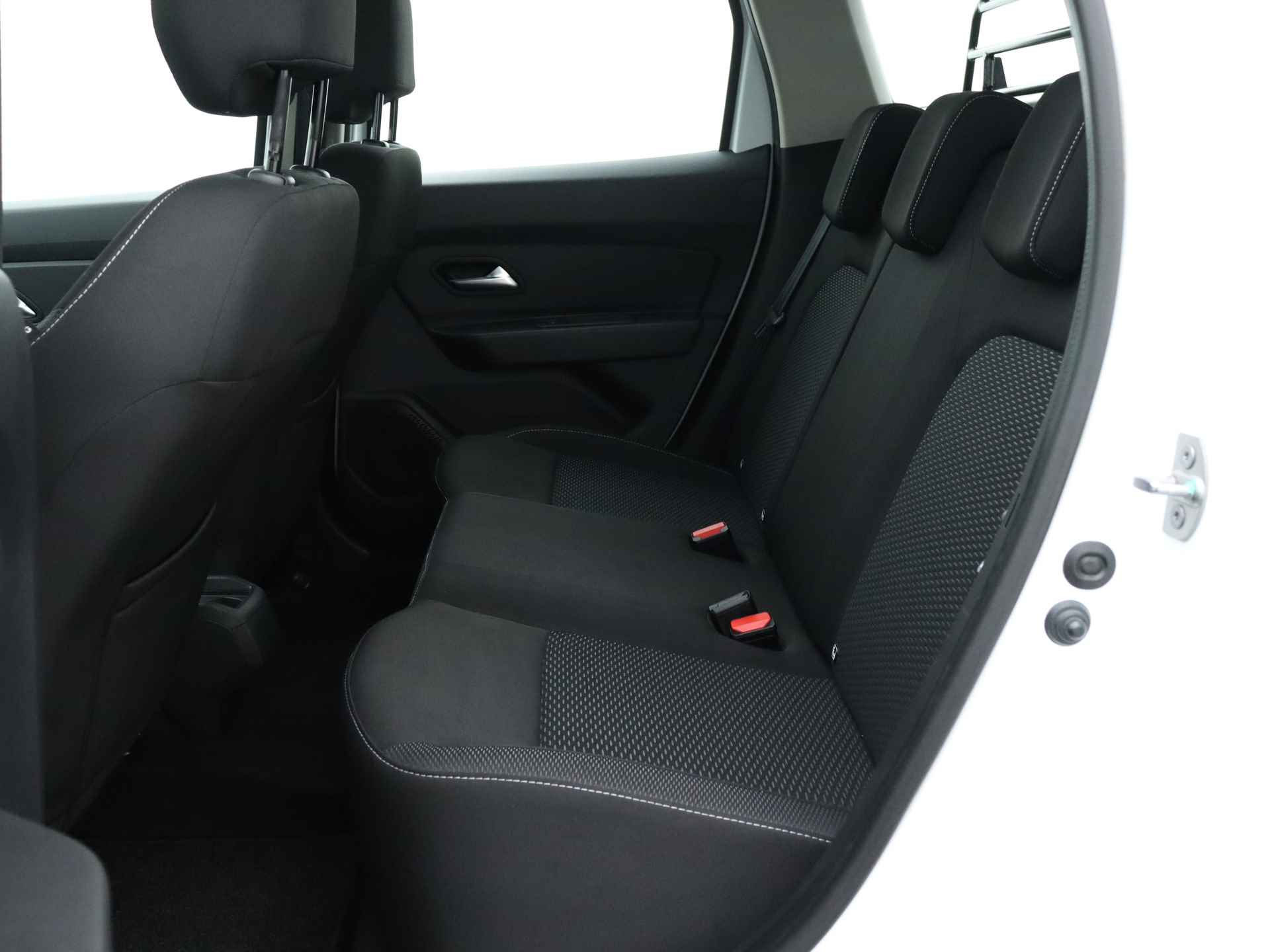 Dacia Duster 1.0 TCe Comfort | Cruise Control | Apple Carplay Android Auto | Dakrail | LM velgen | - 18/38