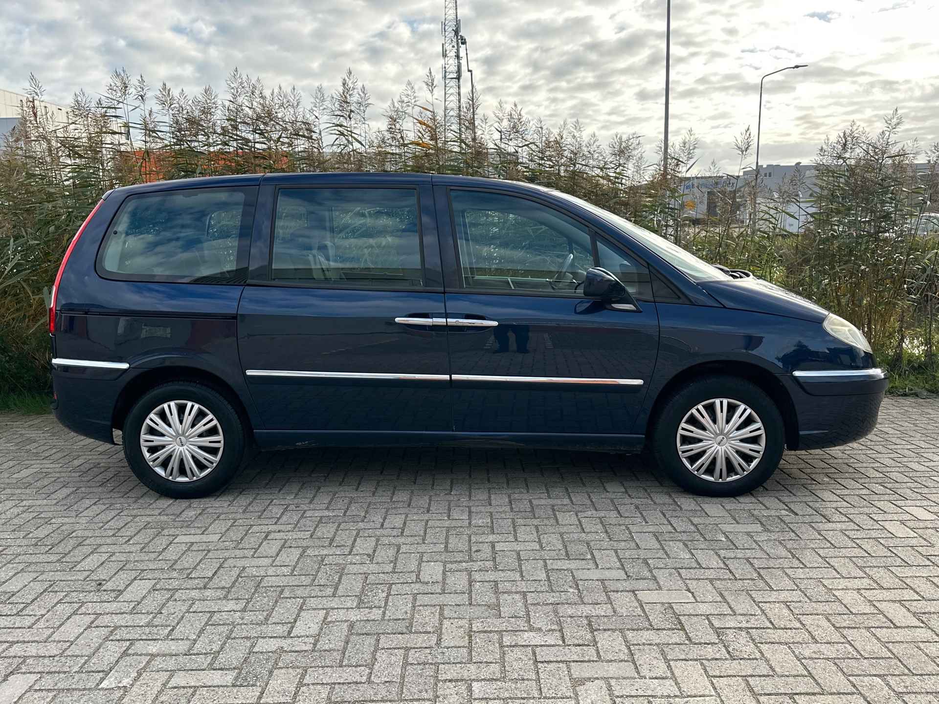 Citroen C8 2.0-16V Ligne Prestige Airco - 7pers - Goed rijdende auto - 7/16