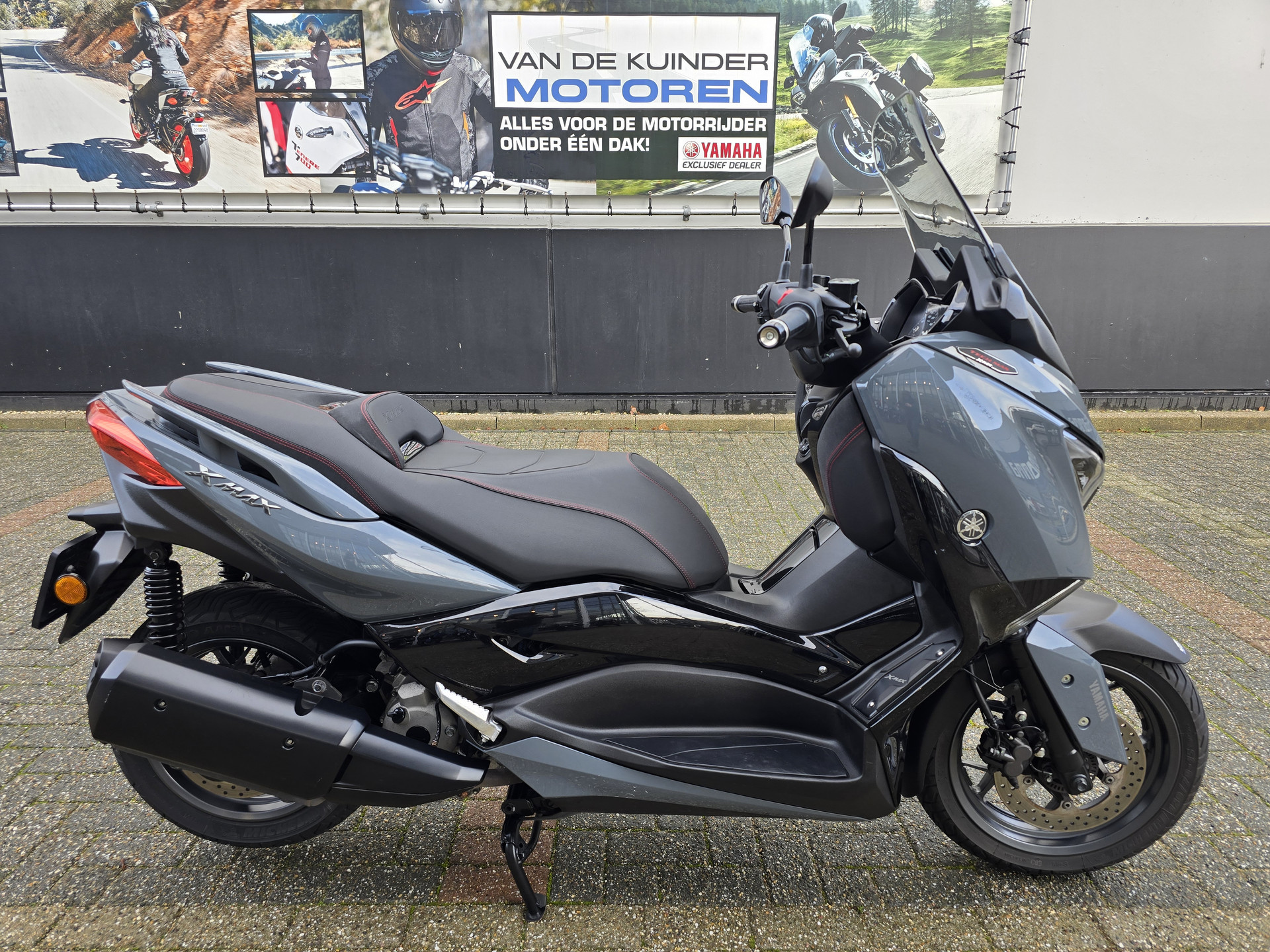 Yamaha XMAX 300 TECHMAX