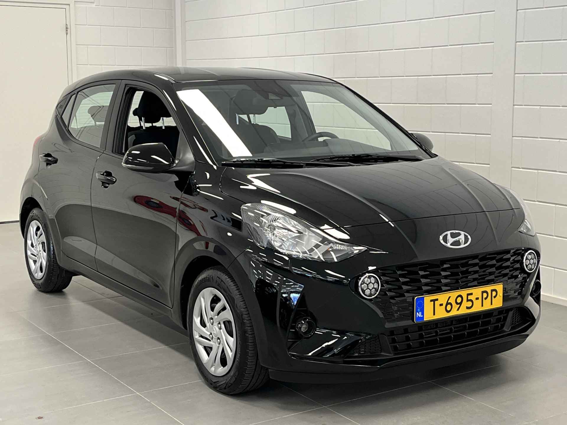 Hyundai i10 1.0 Comfort 5-zits APPLE / ANDROID NAVIGATIE | AIRCO | ZUINIGE AUTO! - 10/36