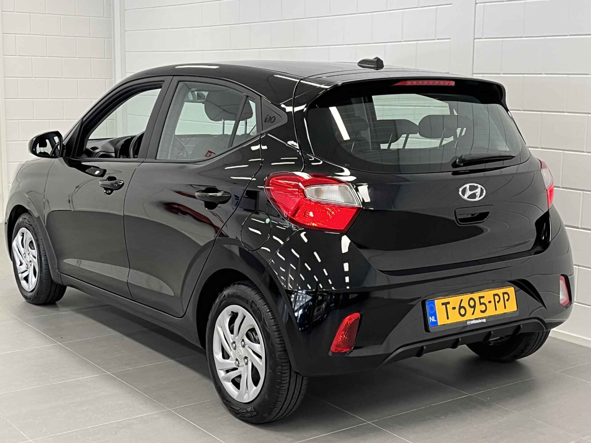 Hyundai i10 1.0 Comfort 5-zits APPLE / ANDROID NAVIGATIE | AIRCO | ZUINIGE AUTO! - 11/36