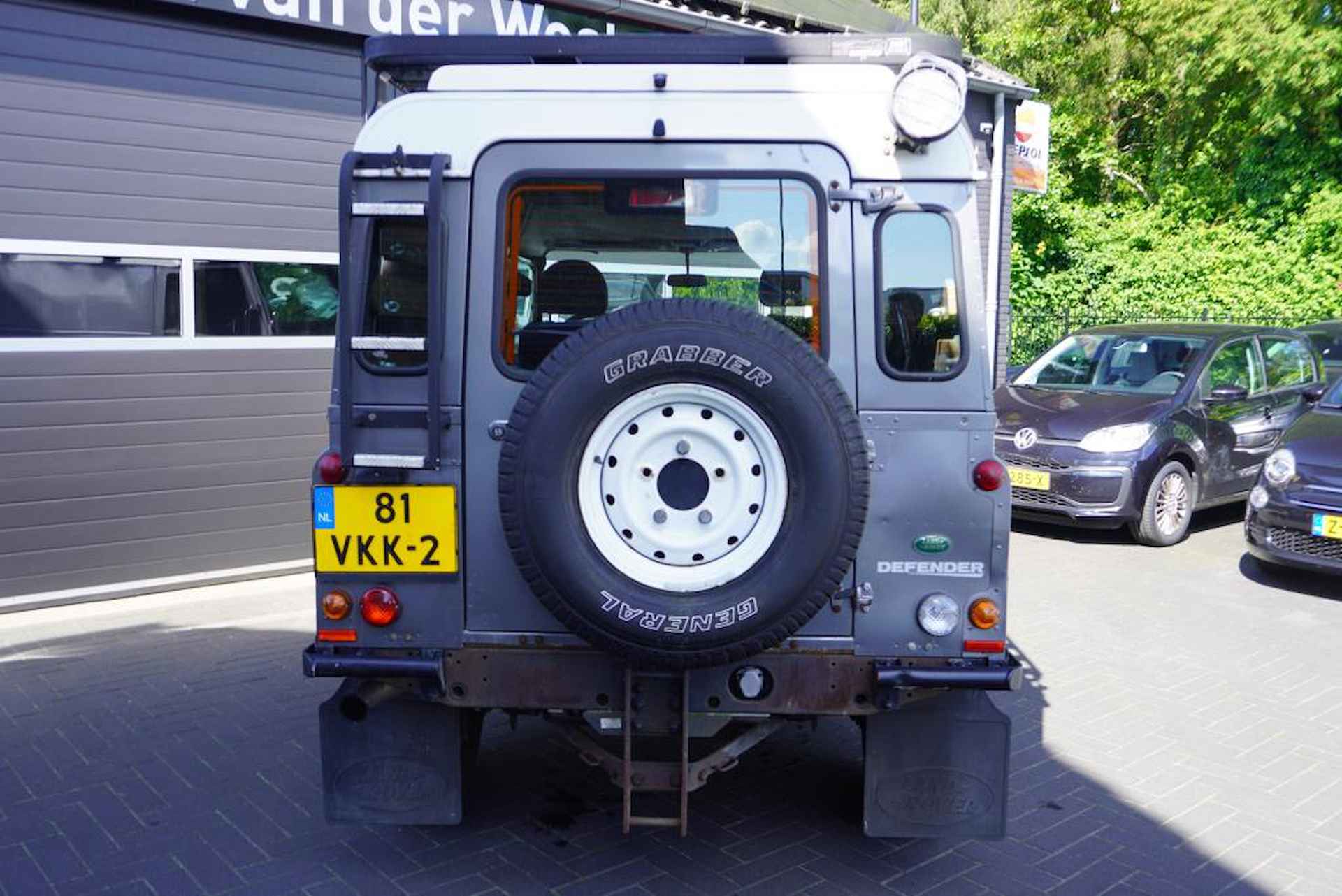 Land Rover Defender 2.4 TD HT 110" SE - 5/12