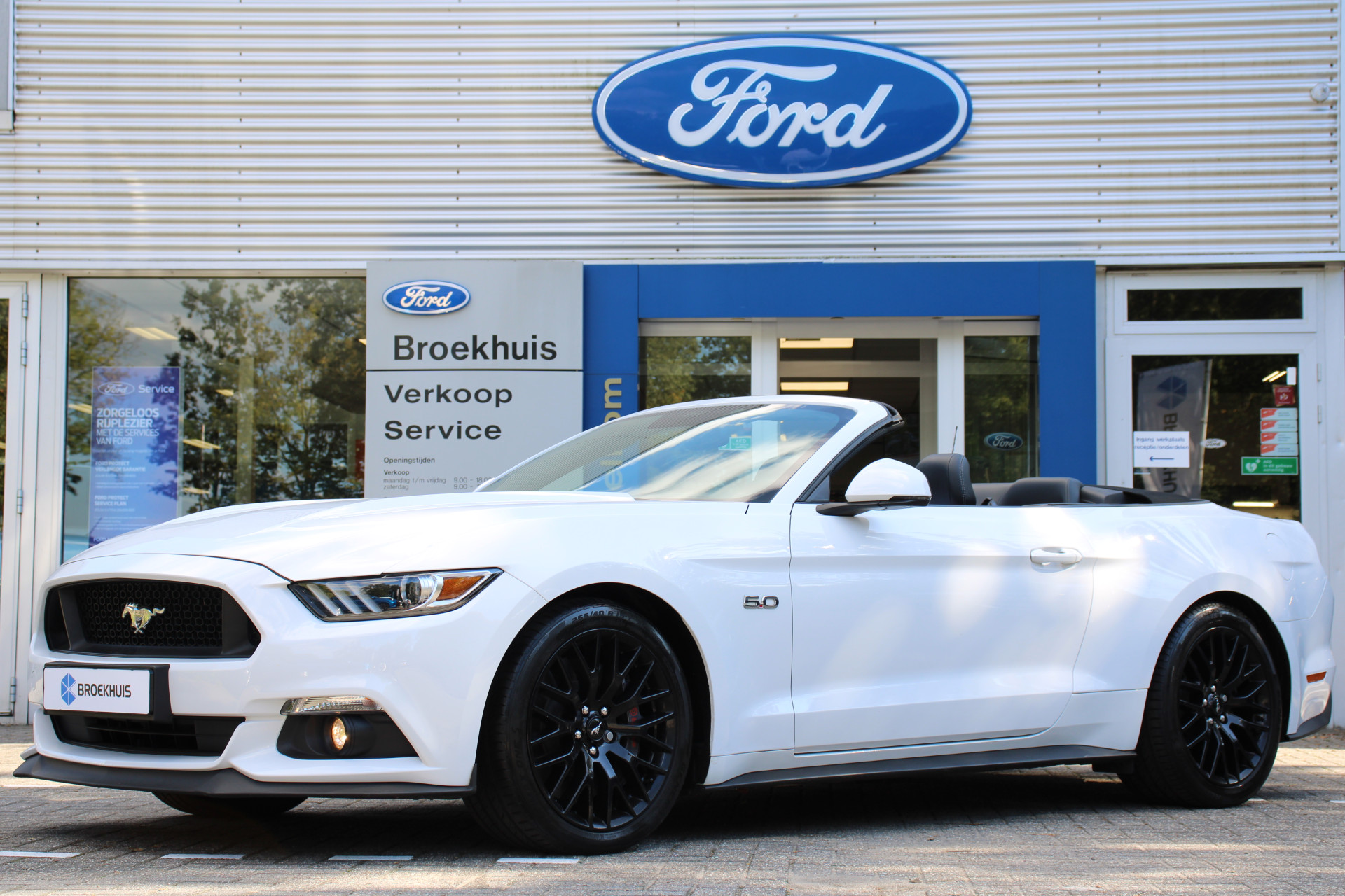 Ford Mustang Cabrio 5.0 V8 GT | DEALER OH! | UNIEKE STAAT! | STOELVERWARMING + KOELING | CUSTOM PACK | LEDER | SHAKER | CAMERA