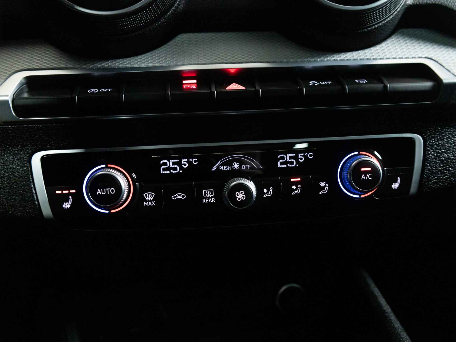 Audi Q2 AUTOMAAT 35 TFSI 150 PK Advanced edition | LED | Achteruitrijcamera | Stoelverwarming | Navigatie Via Smartphone | - 10/39