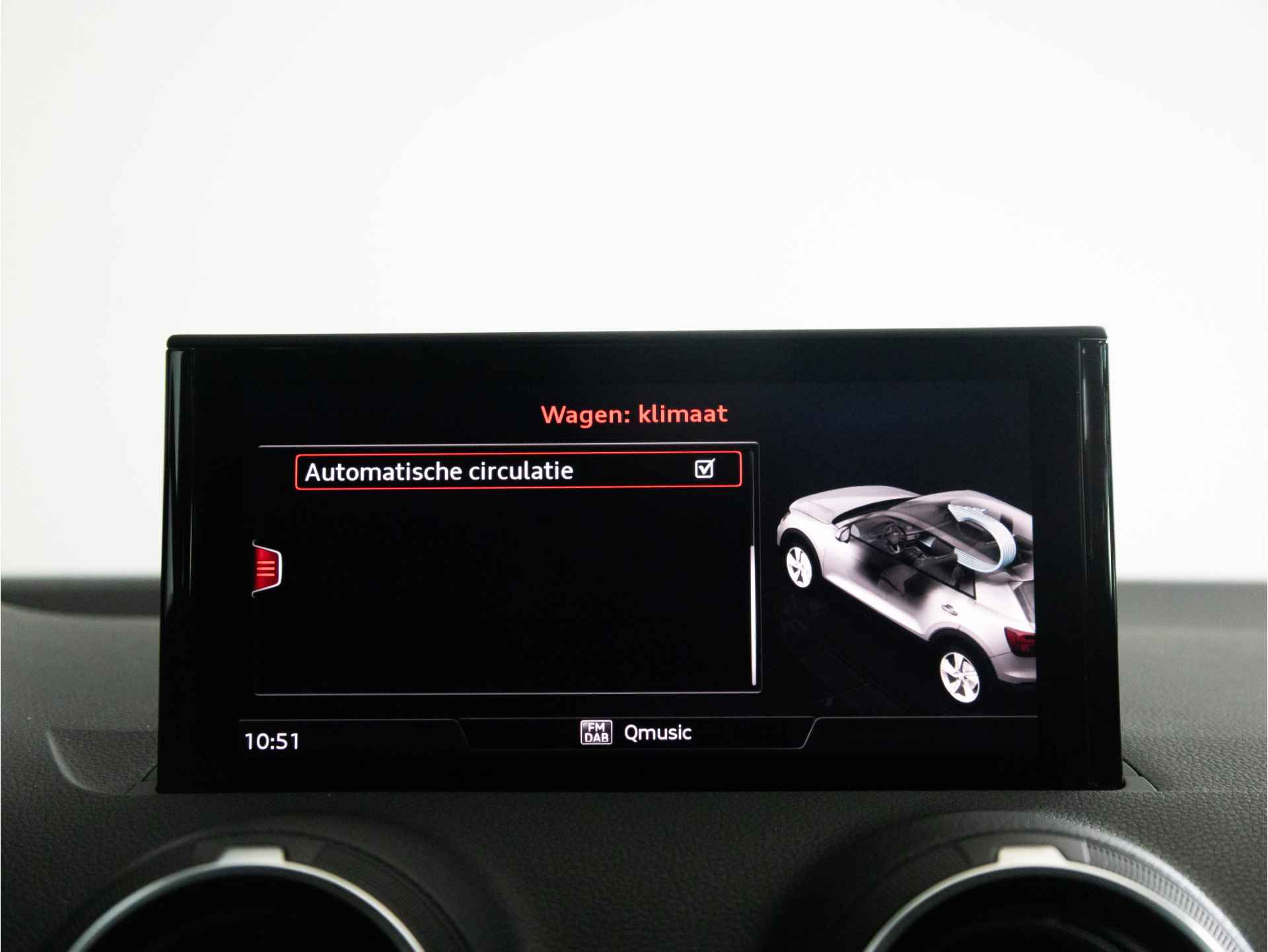 Audi Q2 AUTOMAAT 35 TFSI 150 PK Advanced edition | LED | Achteruitrijcamera | Stoelverwarming | Navigatie Via Smartphone | - 30/39