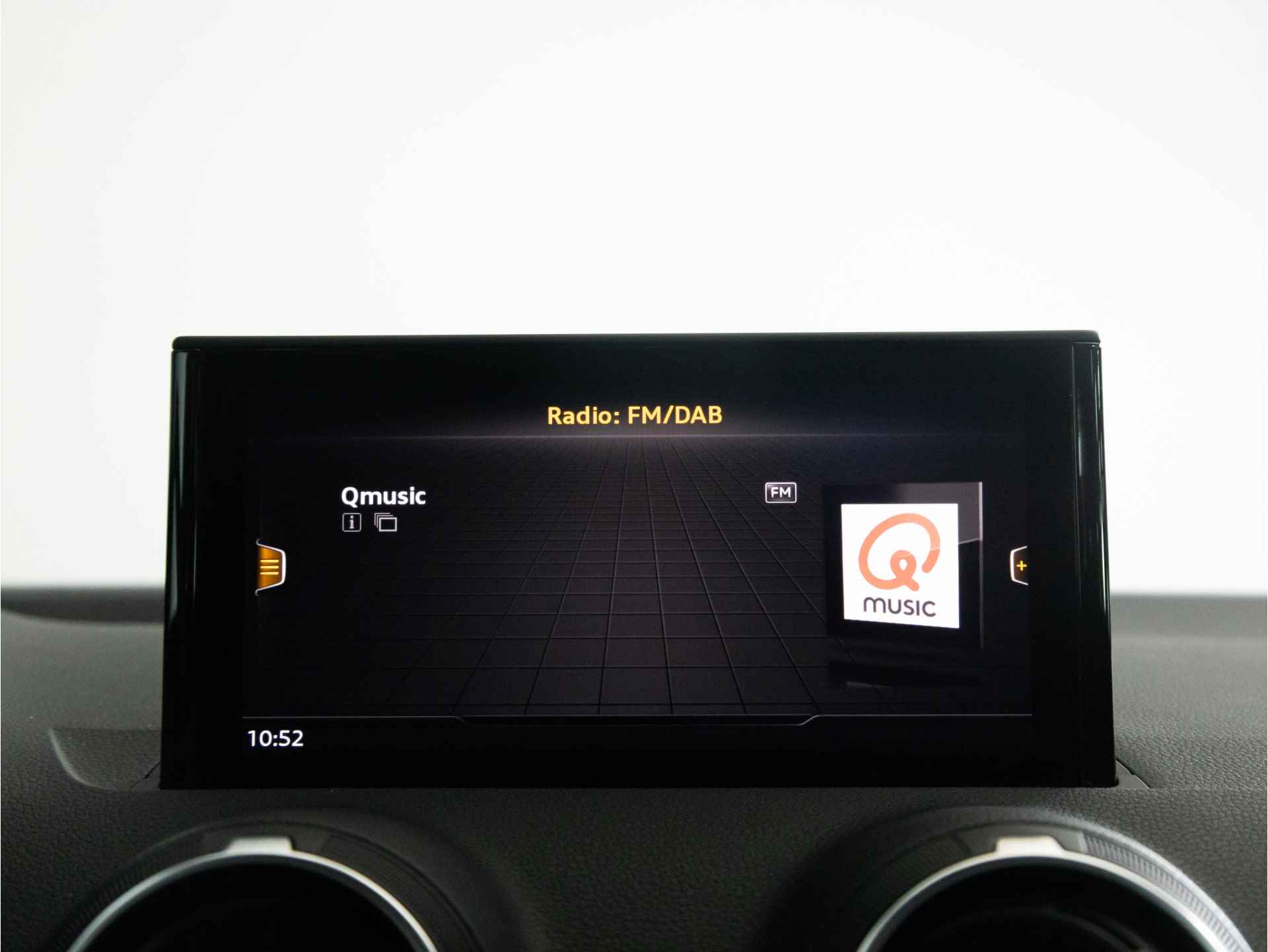 Audi Q2 AUTOMAAT 35 TFSI 150 PK Advanced edition | LED | Achteruitrijcamera | Stoelverwarming | Navigatie Via Smartphone | - 34/39