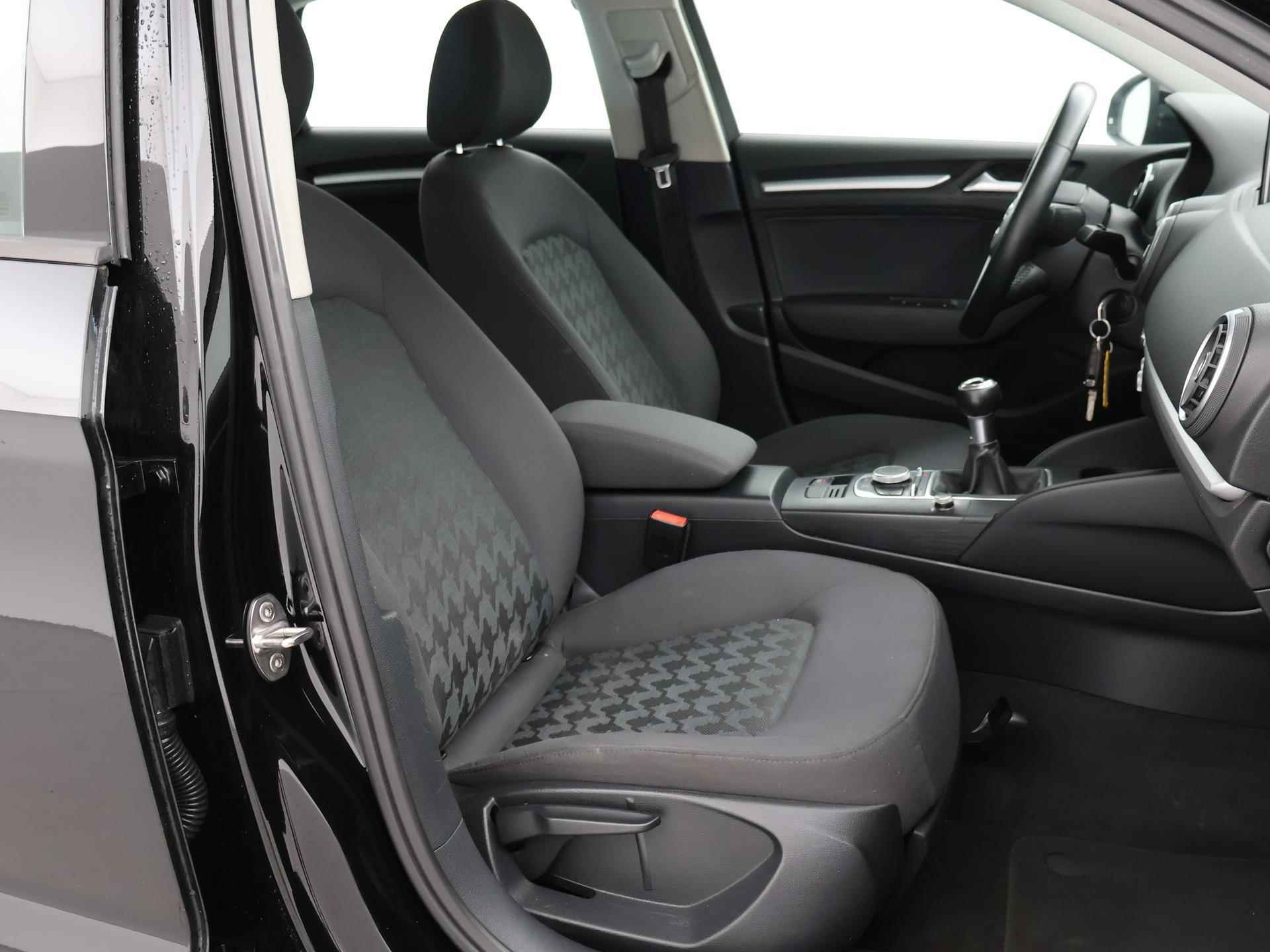 Audi A3 LIMOUSINE SEDAN 1.4 TFSI COD 150 PK *BTW* + NAVIGATIE / AIRCO / CRUISE CONTROL - 10/33