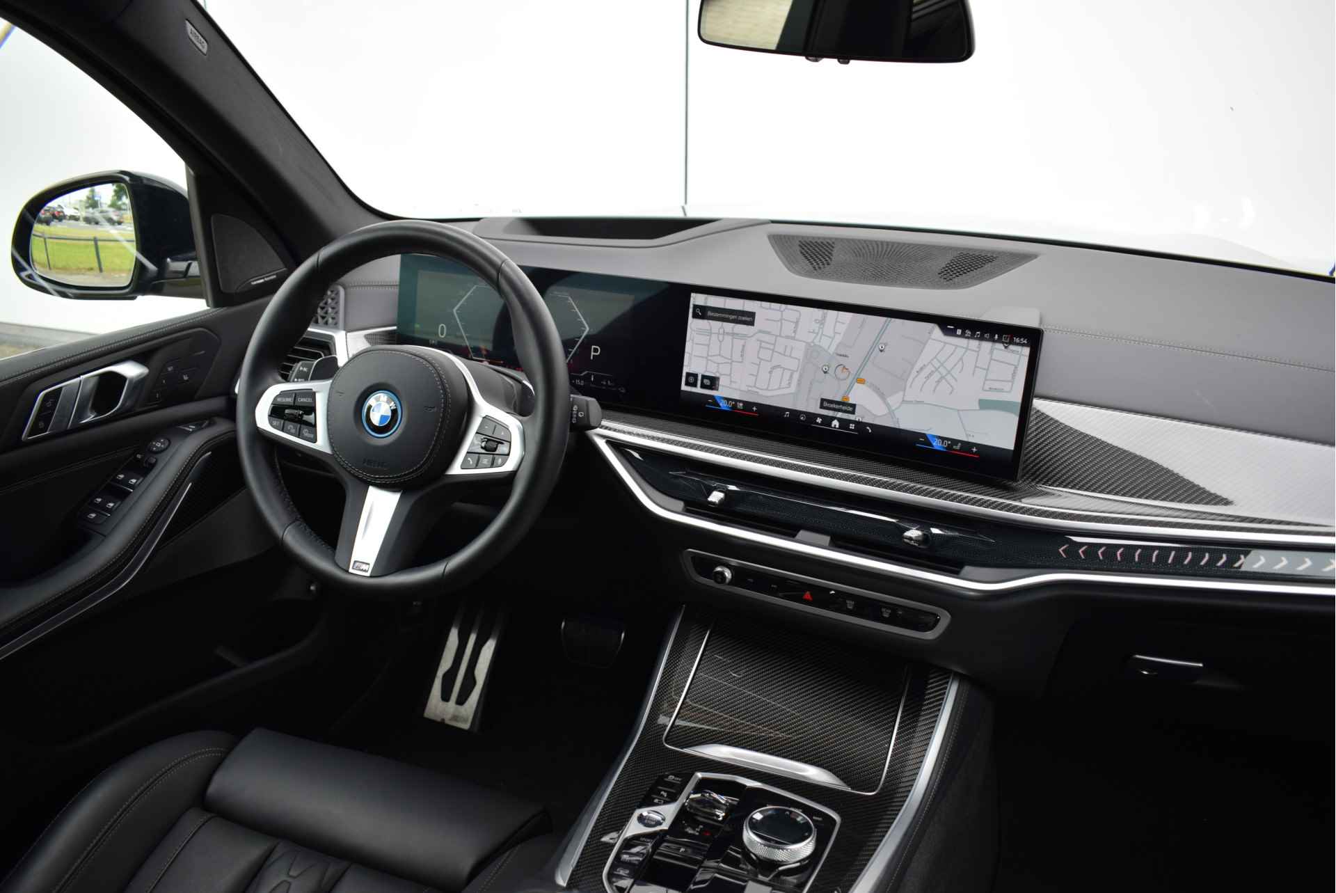 BMW X5 xDrive50e High Executive M Sport Automaat / Panoramadak Sky Lounge / Trekhaak / Adaptieve LED / Harman Kardon / Parking Assistant Professional / Live Cockpit Professional - 20/36