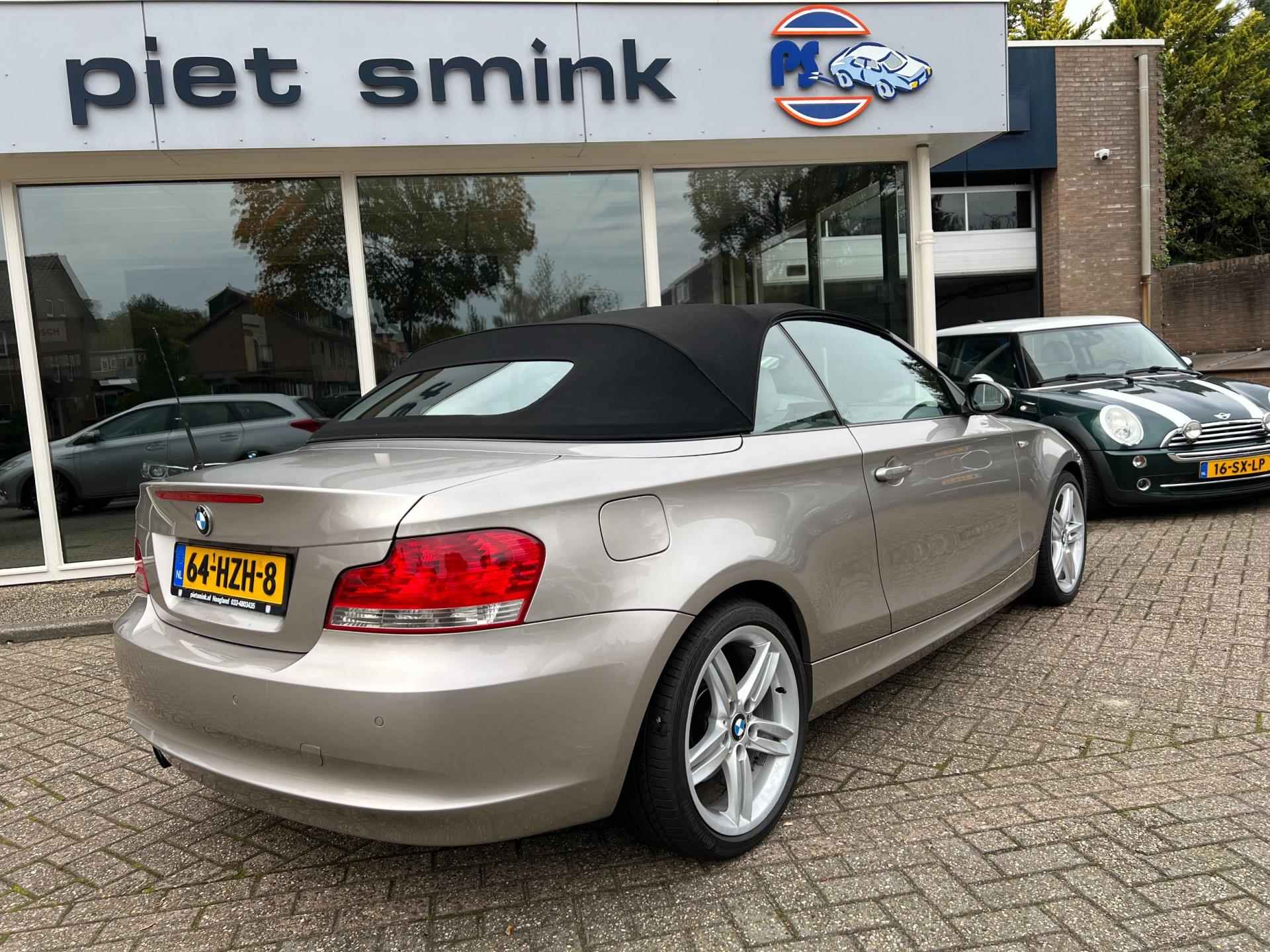 BMW 1-serie Cabrio 118i High Executive - 25/28