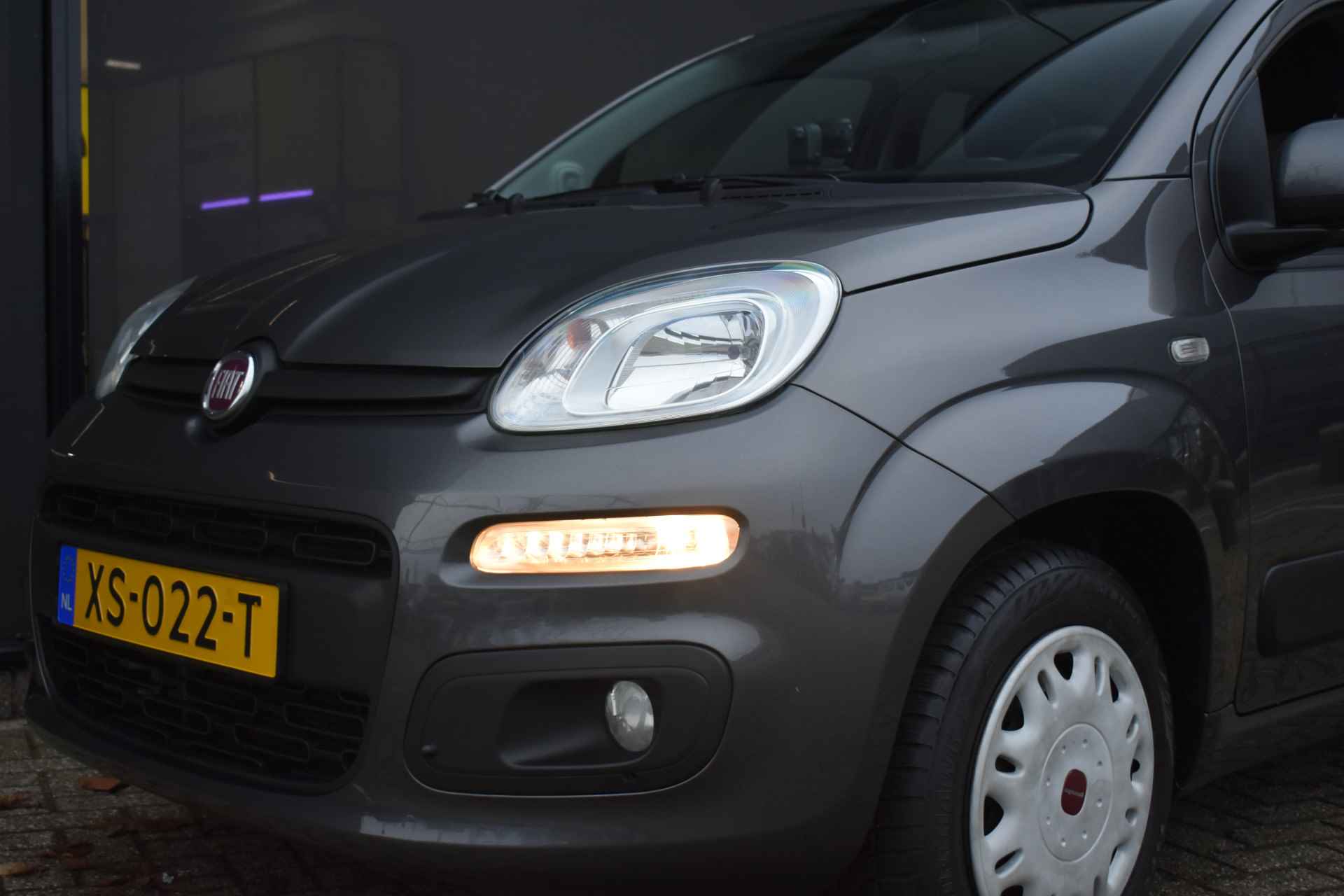 Fiat Panda 0.9 TwinAir Lounge | 1e Eigenaar | Airco | Dealeronderhouden | Winter/Zomerset aanwezig | !! - 22/37