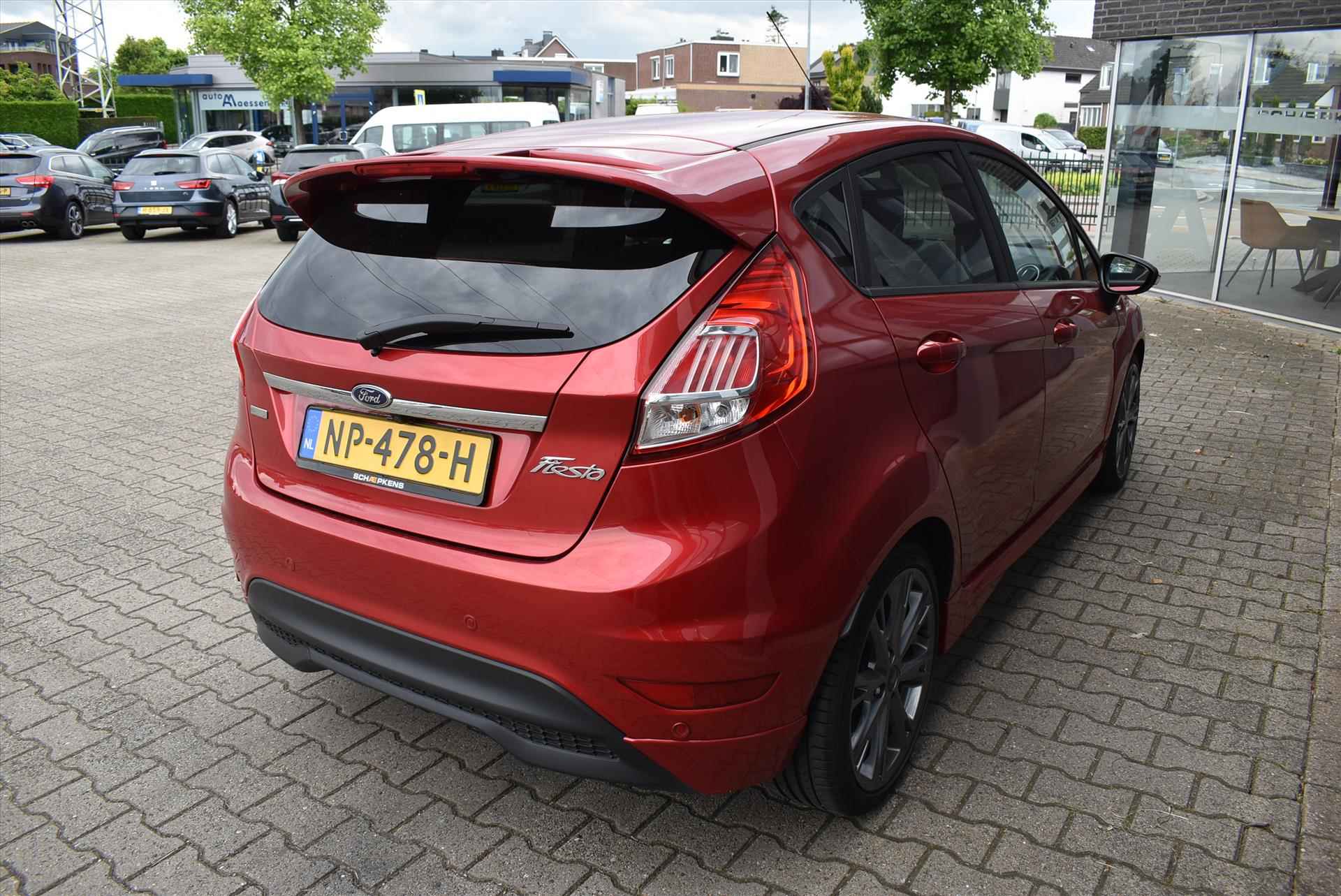 FORD Fiesta 1.0 EcoBoost 100pk ST Line - 14/32