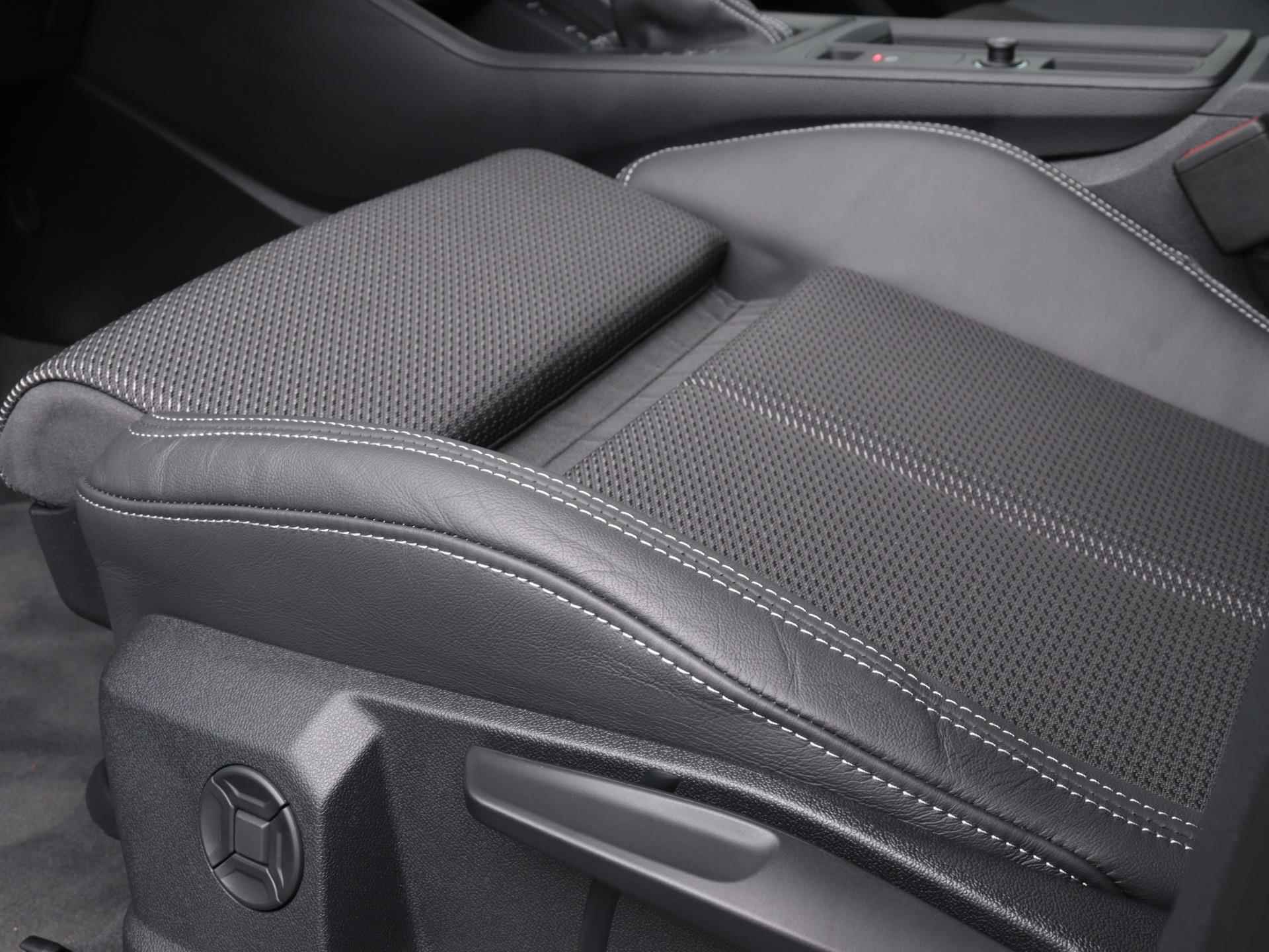 Audi Q3 Sportback 45 TFSI e S Edition 245 PK | Plug-in Hybrid | S-line exterieur | S-line interieur | Navigatie | Climate Control | Stoelverwarming | Adaptive cruise control | - 21/33