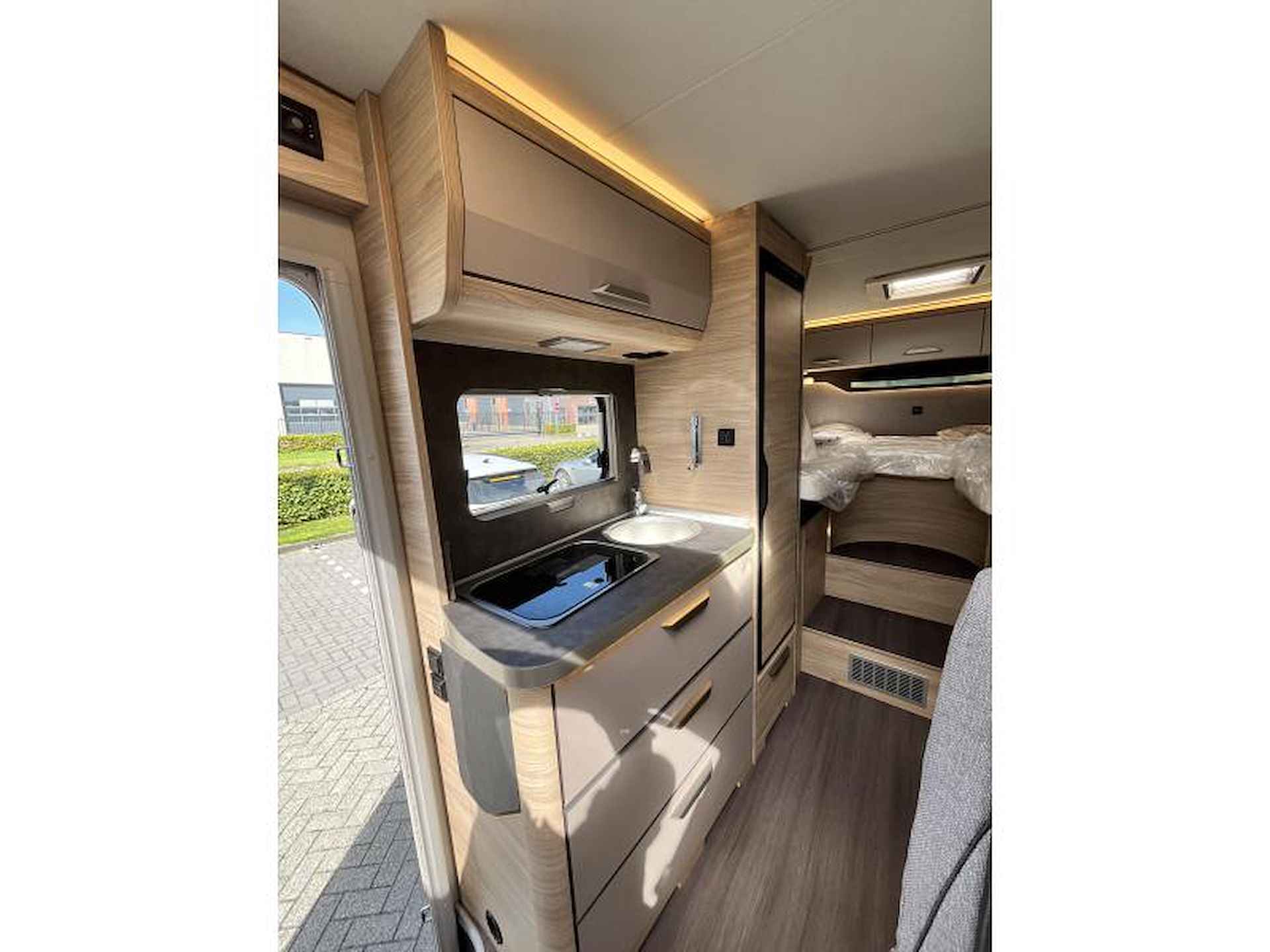 Knaus Van TI Plus 650 MEG PLATINUM SEL./SUMMERSALE - 13/20