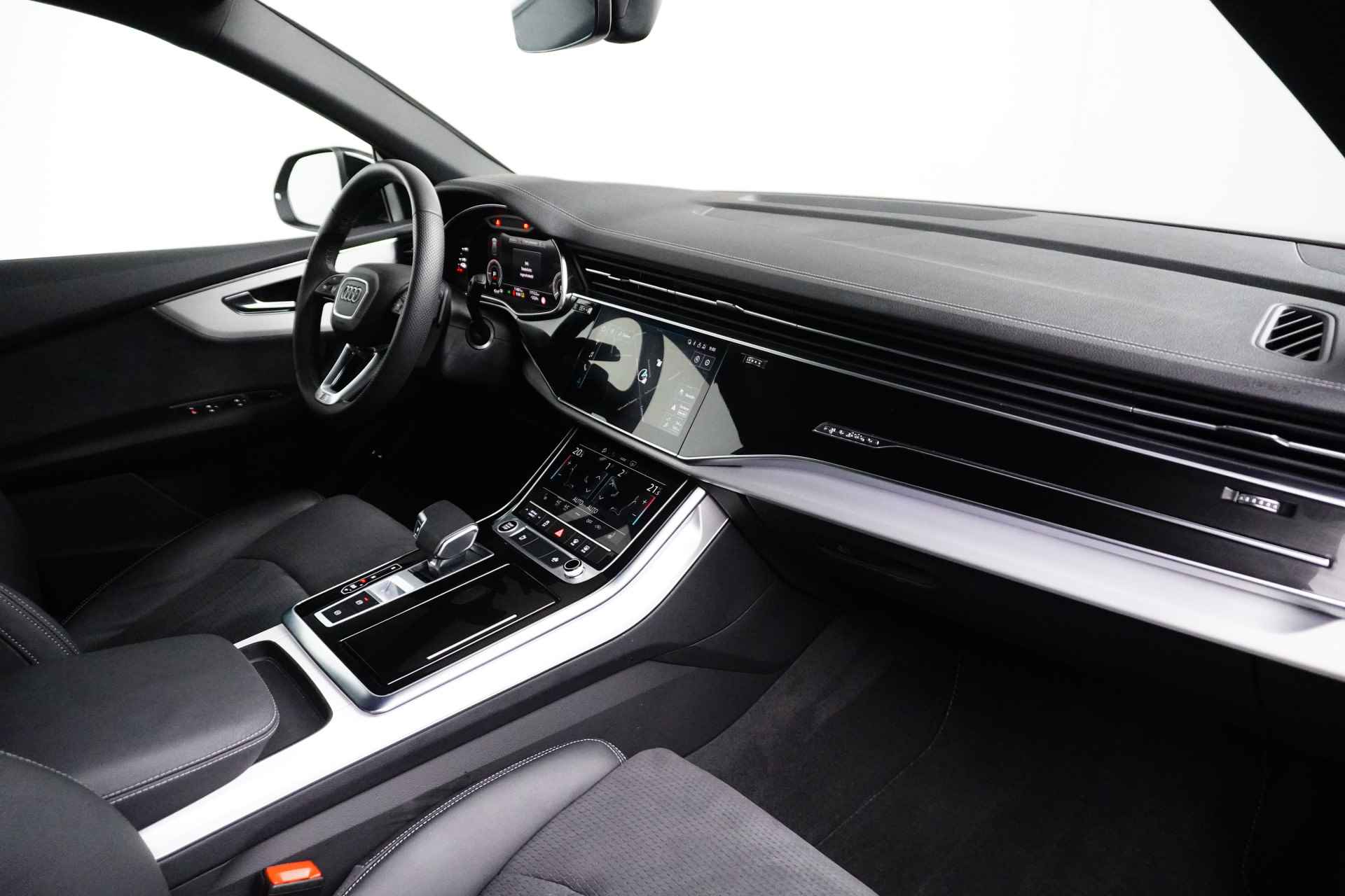 Audi Q8 60 TFSI e quattro Pro Line S Competition 22 inch velgen/Adaptieve cruise control/Optiekpakket zwart/ Keyless entry/privacy glas - 8/32