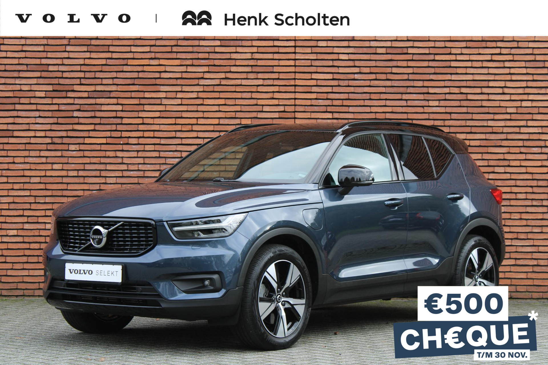 Volvo XC40 T5 AUT7 262PK Recharge R-Design, Glazen Panoramisch schuif-/kanteldak,  Semi-elektrische trekhaak, "Fish-Eye" 360 graden camera, Adaptieve Cruise Control, Pilot Assist, Stoelverwarming, Stuurwielverwarming,