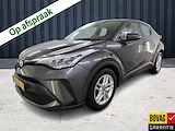 Toyota C-HR 1.8 Hybrid Active 1e-Eig. Keurig-Onderh. BOVAG-Garantie. NL-Auto. Navigatie/Apple-Carplay/Android-Auto, Adaptive-Cruisecontrol, Keyless-Start, Achteruitrijcamera, DAB, Lm-Velgen-17Inch, Privacy-Glas