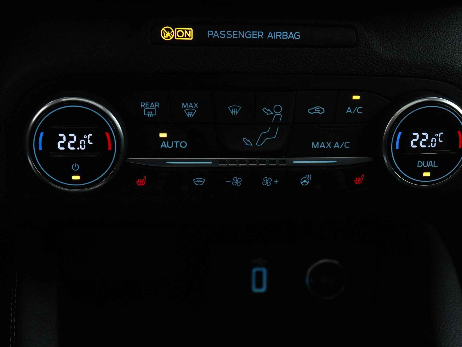 Ford Focus Wagon 1.0 EcoBoost Titanium Business | 125PK | Automaat | Panoramadak | Full LED koplampen | Navigatie| Verwarmbare stoelen | - 12/22