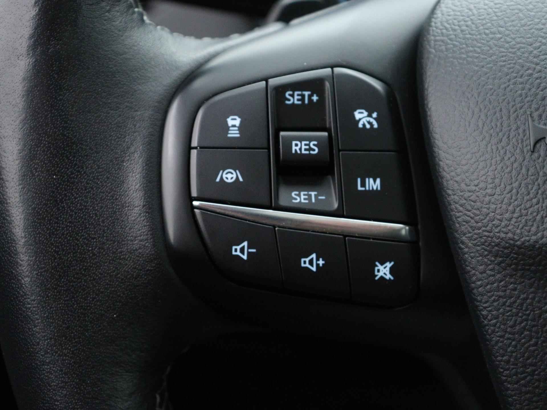 Ford Focus Wagon 1.0 EcoBoost Titanium Business | 125PK | Automaat | Panoramadak | Full LED koplampen | Navigatie| Verwarmbare stoelen | - 15/22