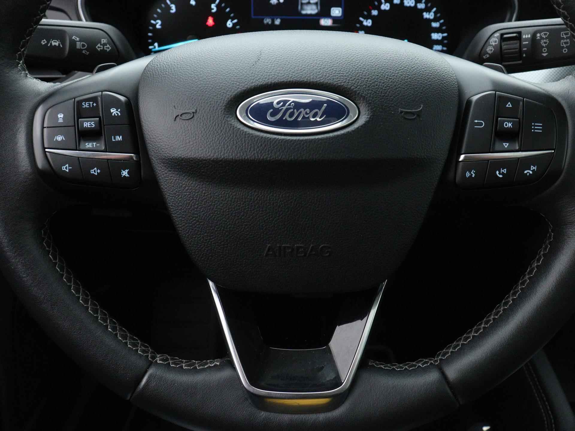 Ford Focus Wagon 1.0 EcoBoost Titanium Business | 125PK | Automaat | Panoramadak | Full LED koplampen | Navigatie| Verwarmbare stoelen | - 16/22