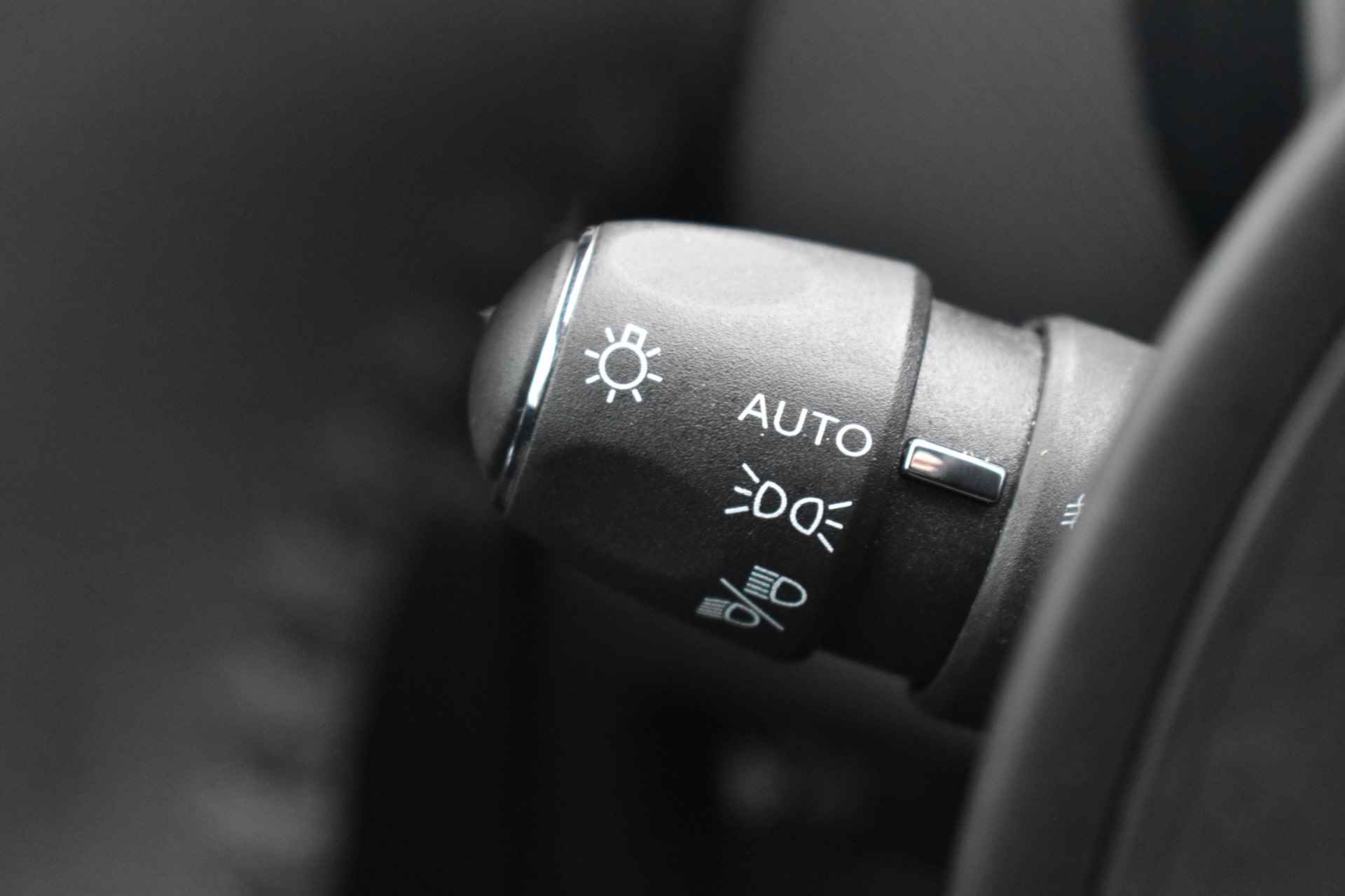 Citroën C5 Aircross PureTech 130 EAT8 Business Plus Automaat | Navi | Airco | Camera achter | PDC  V+A | - 17/27