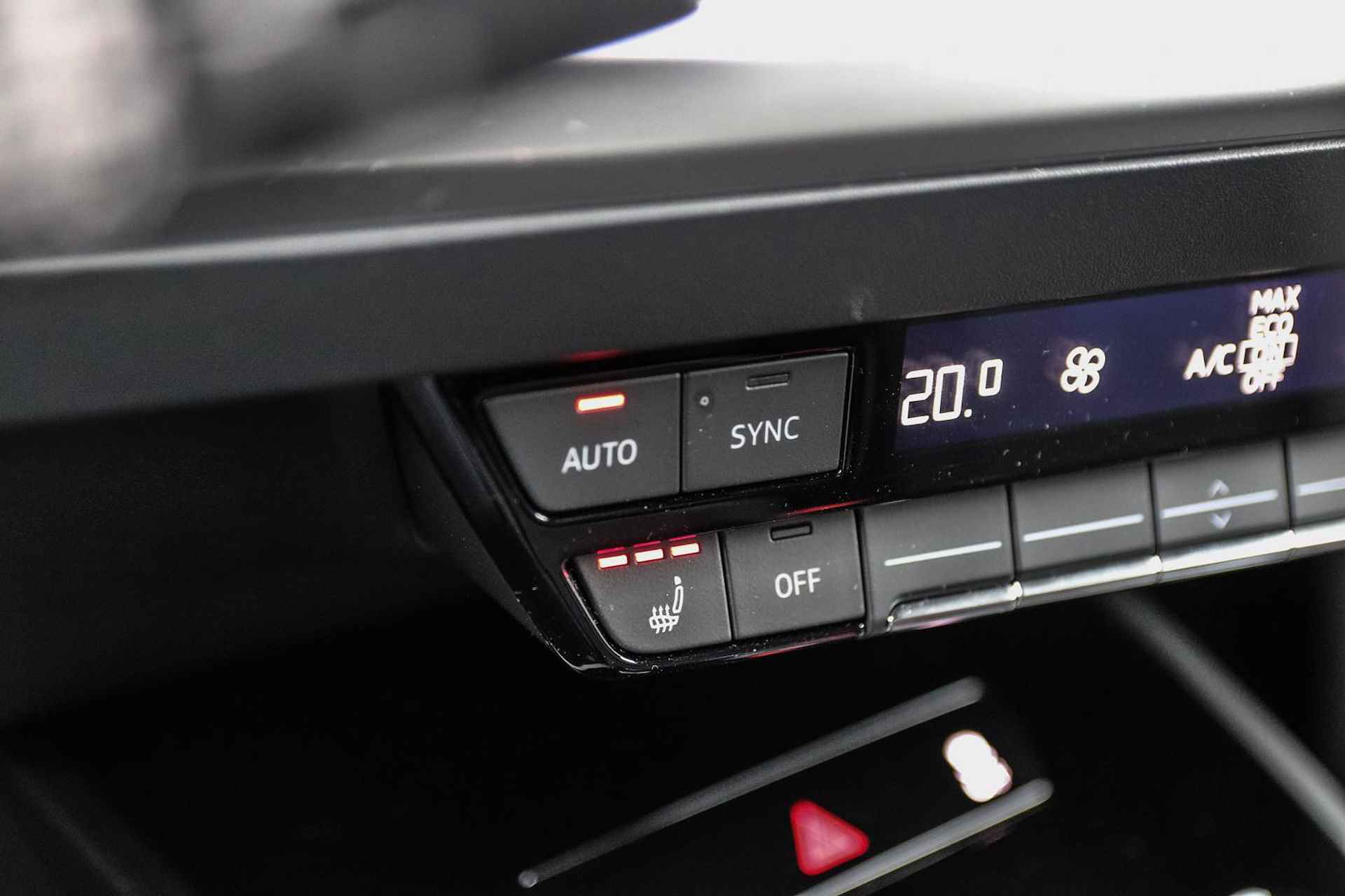 Audi Q4 e-tron 40 204pk Advanced Edition 77 kWh | Achteruitrijcamera | Zwart Optiek - 24/38