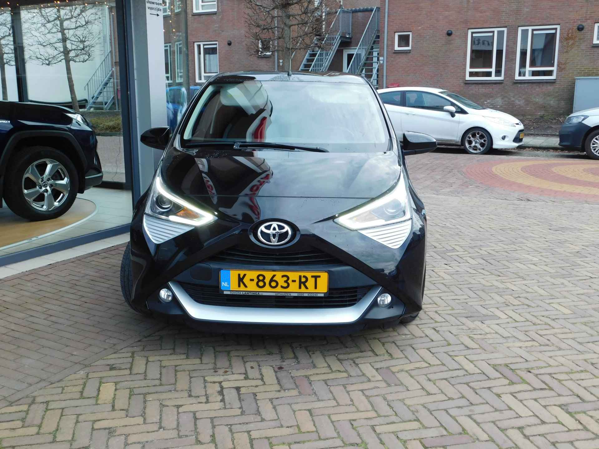 Toyota Aygo 1.0 VVT-i x-joy | Apple Carplay / Android Auto | Achteruitrijcamera | - 8/44