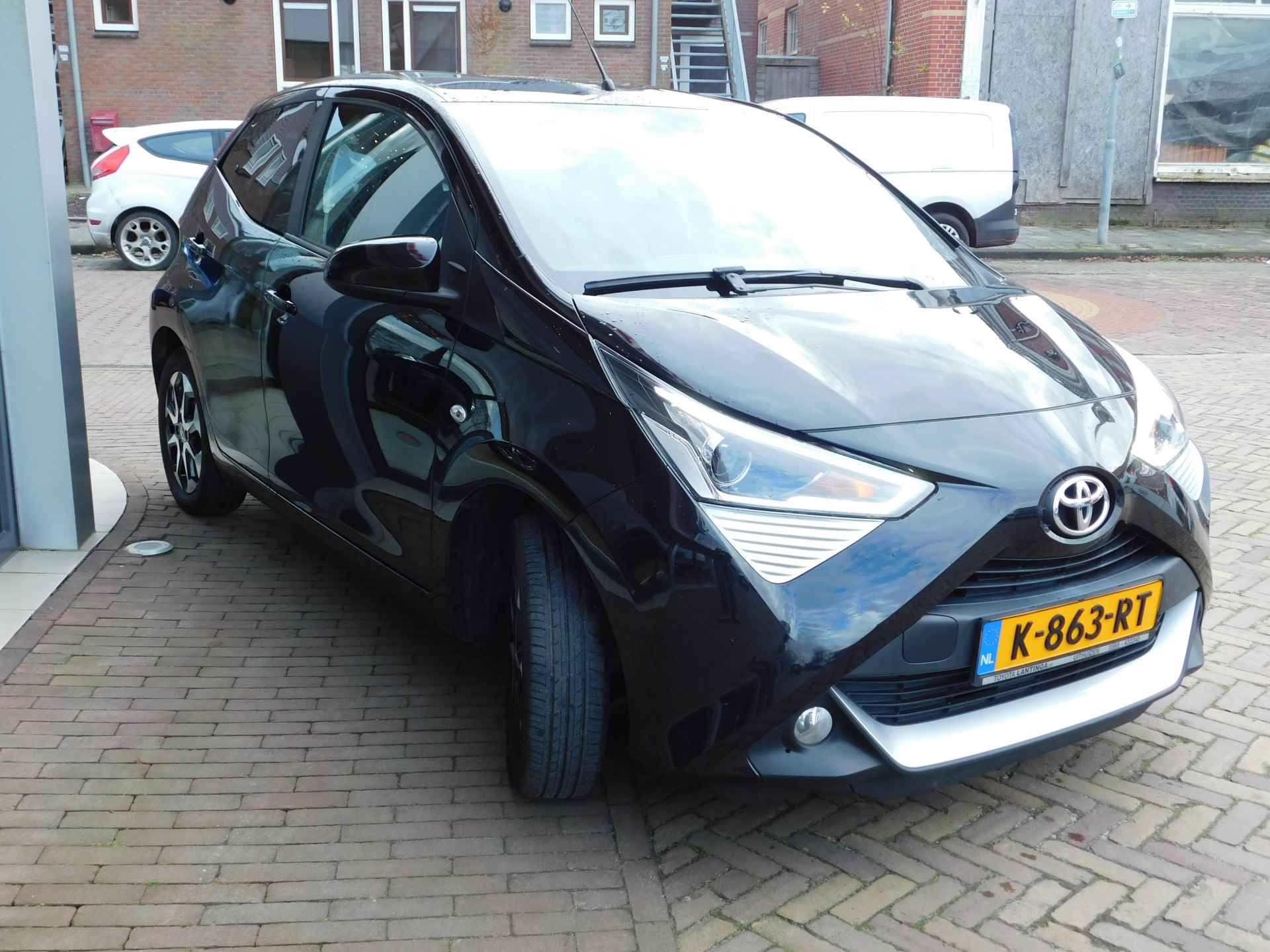 Toyota Aygo 1.0 VVT-i x-joy | Apple Carplay / Android Auto | Achteruitrijcamera | - 10/44