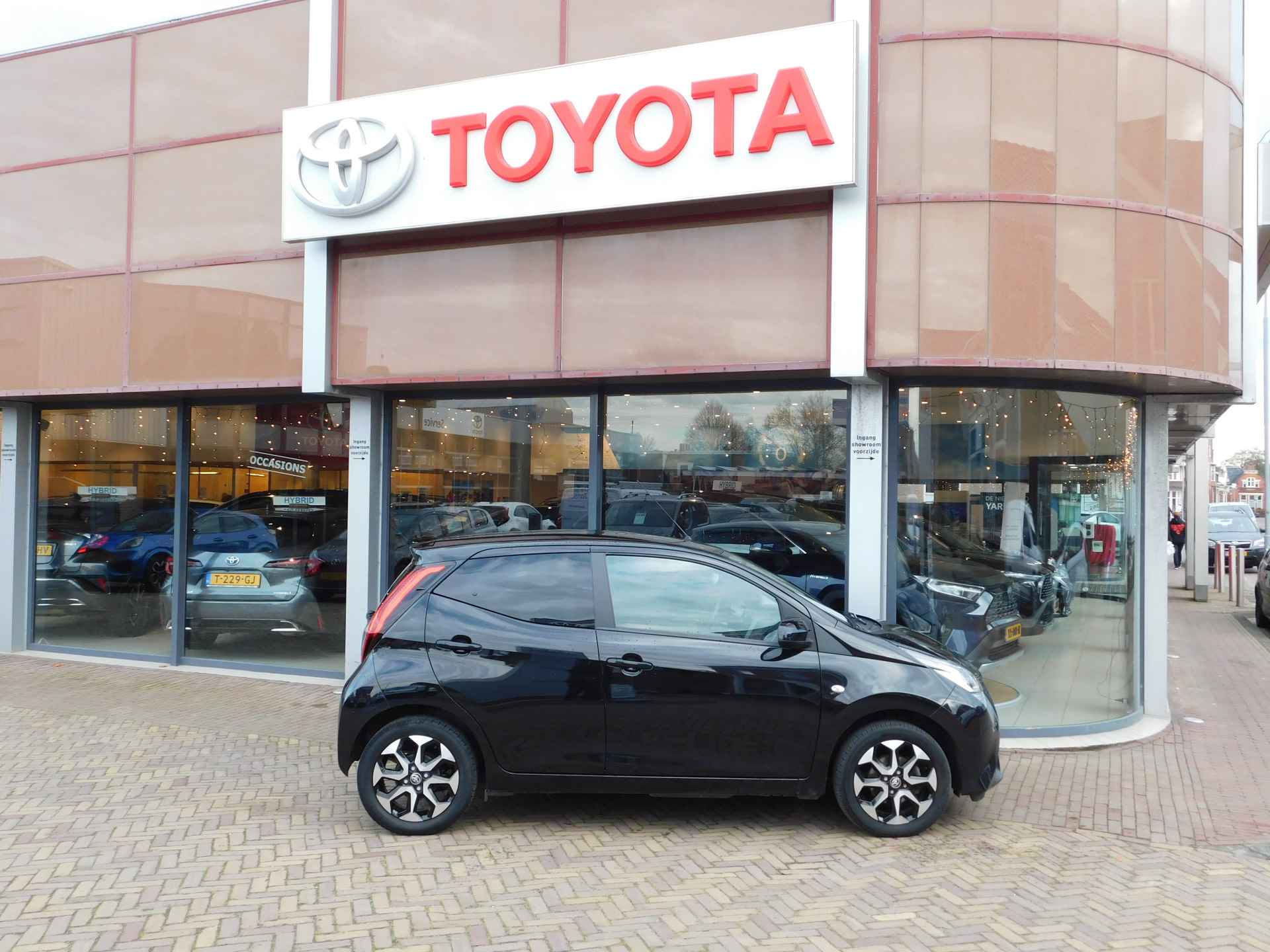 Toyota Aygo 1.0 VVT-i x-joy | Apple Carplay / Android Auto | Achteruitrijcamera | - 31/44