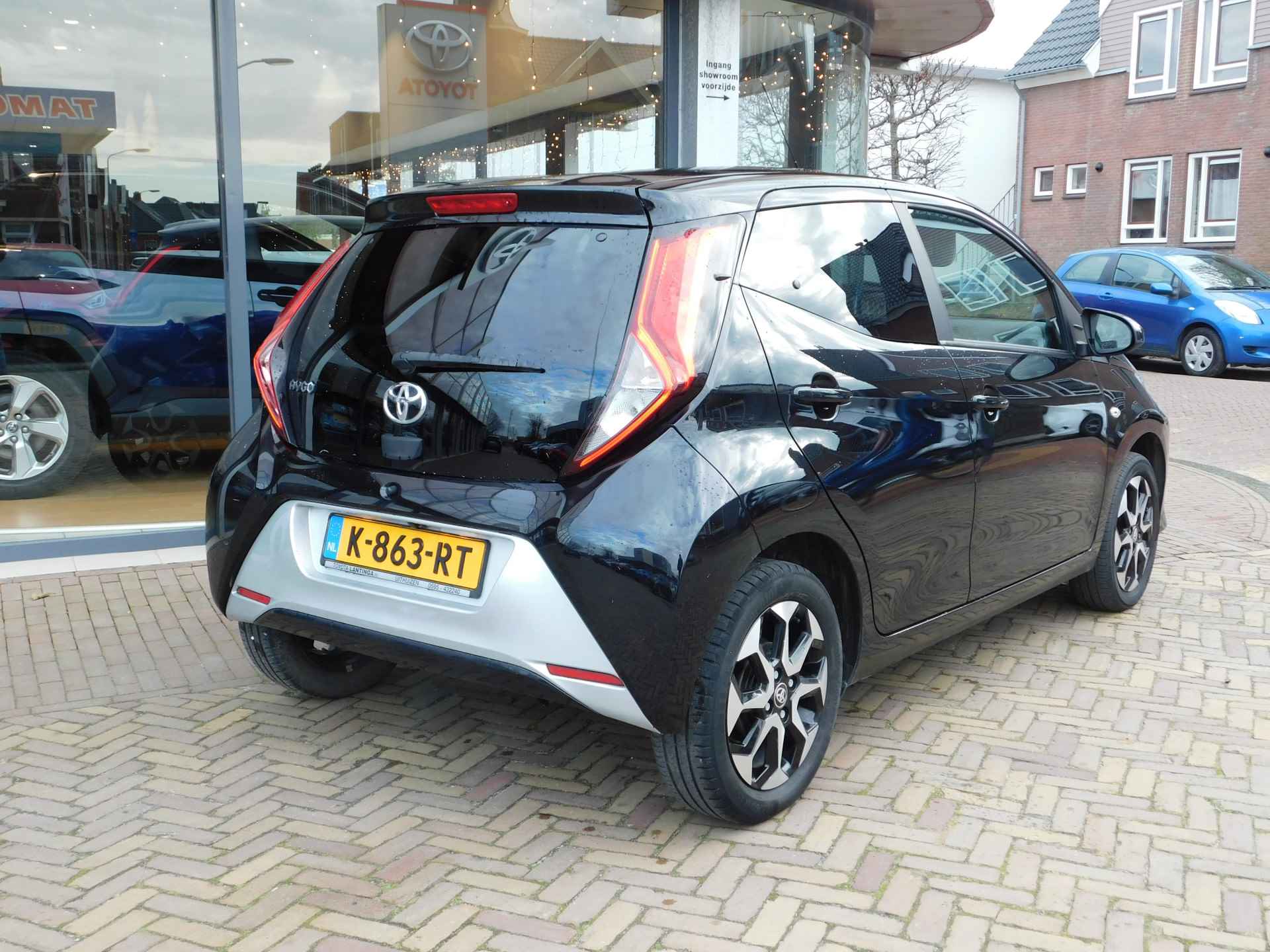 Toyota Aygo 1.0 VVT-i x-joy | Apple Carplay / Android Auto | Achteruitrijcamera | - 35/44