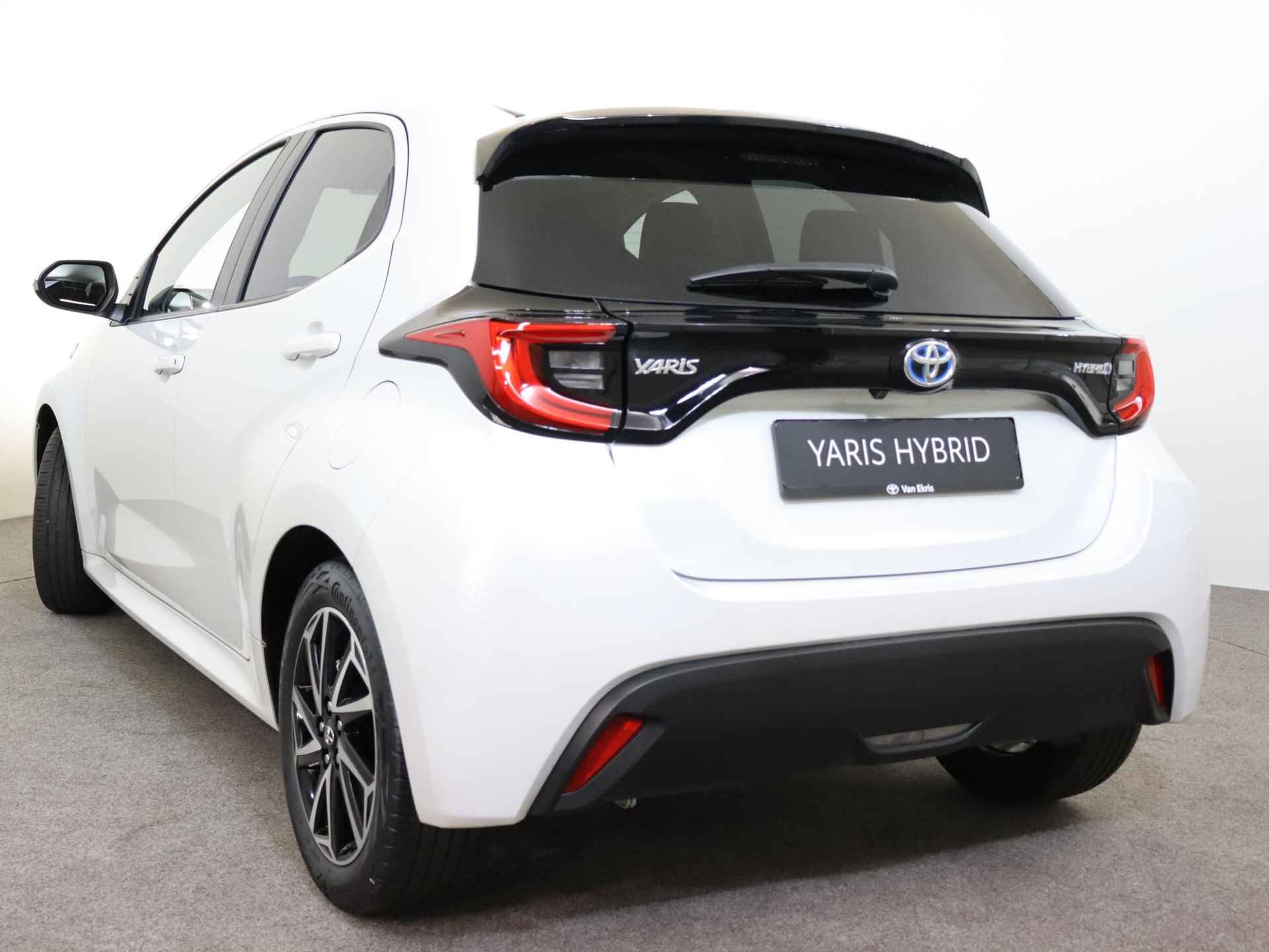 Toyota Yaris 1.5 Hybrid Dynamic Limited, Stoelverwarming, LED , Reservewiel - 14/35
