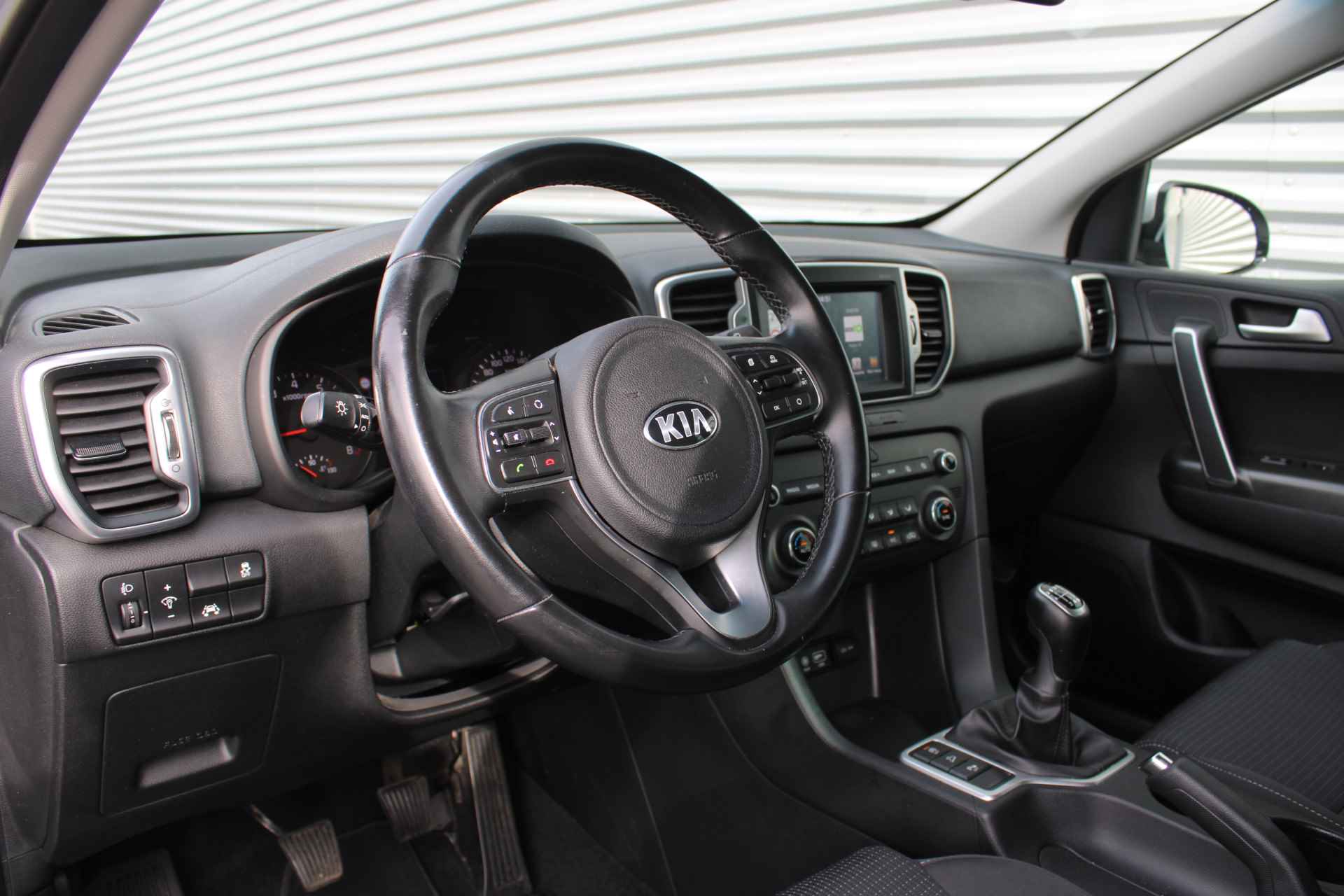 Kia Sportage 1.6 GDI DynamicLine | 17" LM | Airco | Cruise | Navi | Camera | - 25/30