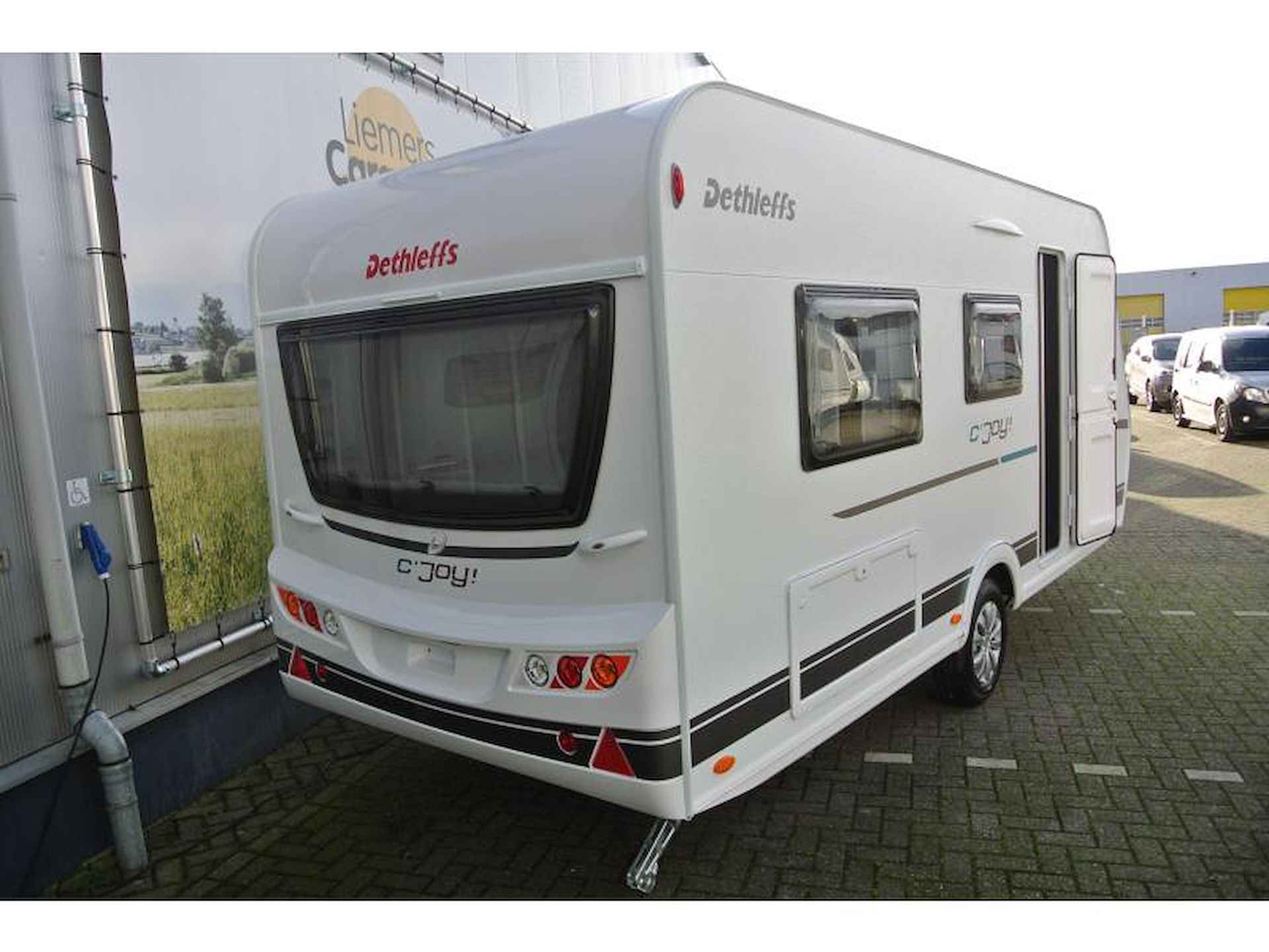 Dethleffs C'Joy 460 LE ENKELE BEDDEN-LICHTG - 6/14