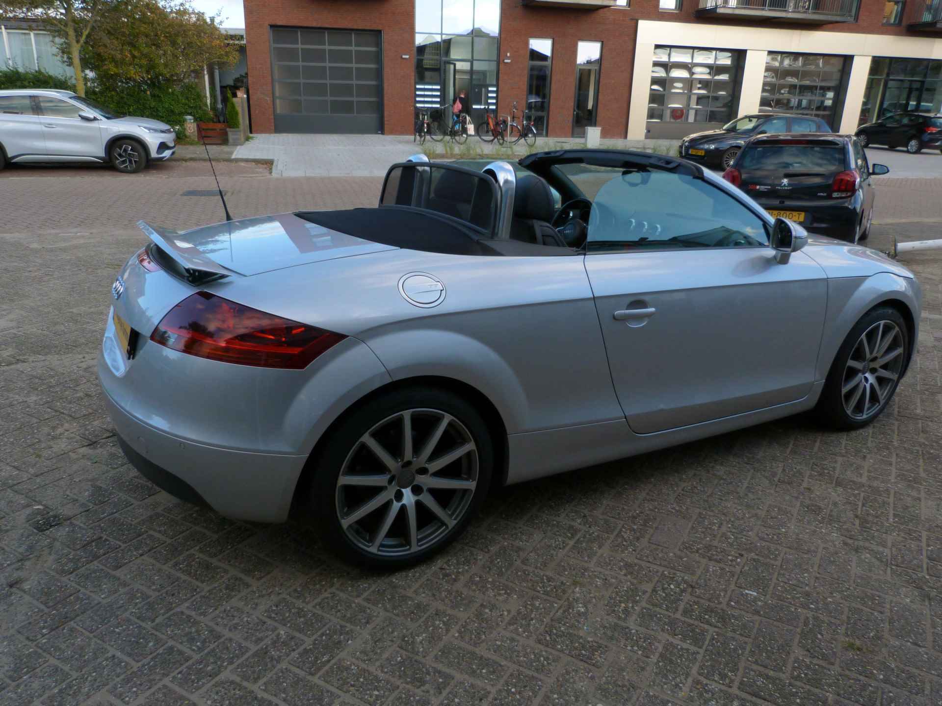 Audi TT Roadster 2.0 TFSI - 18/23