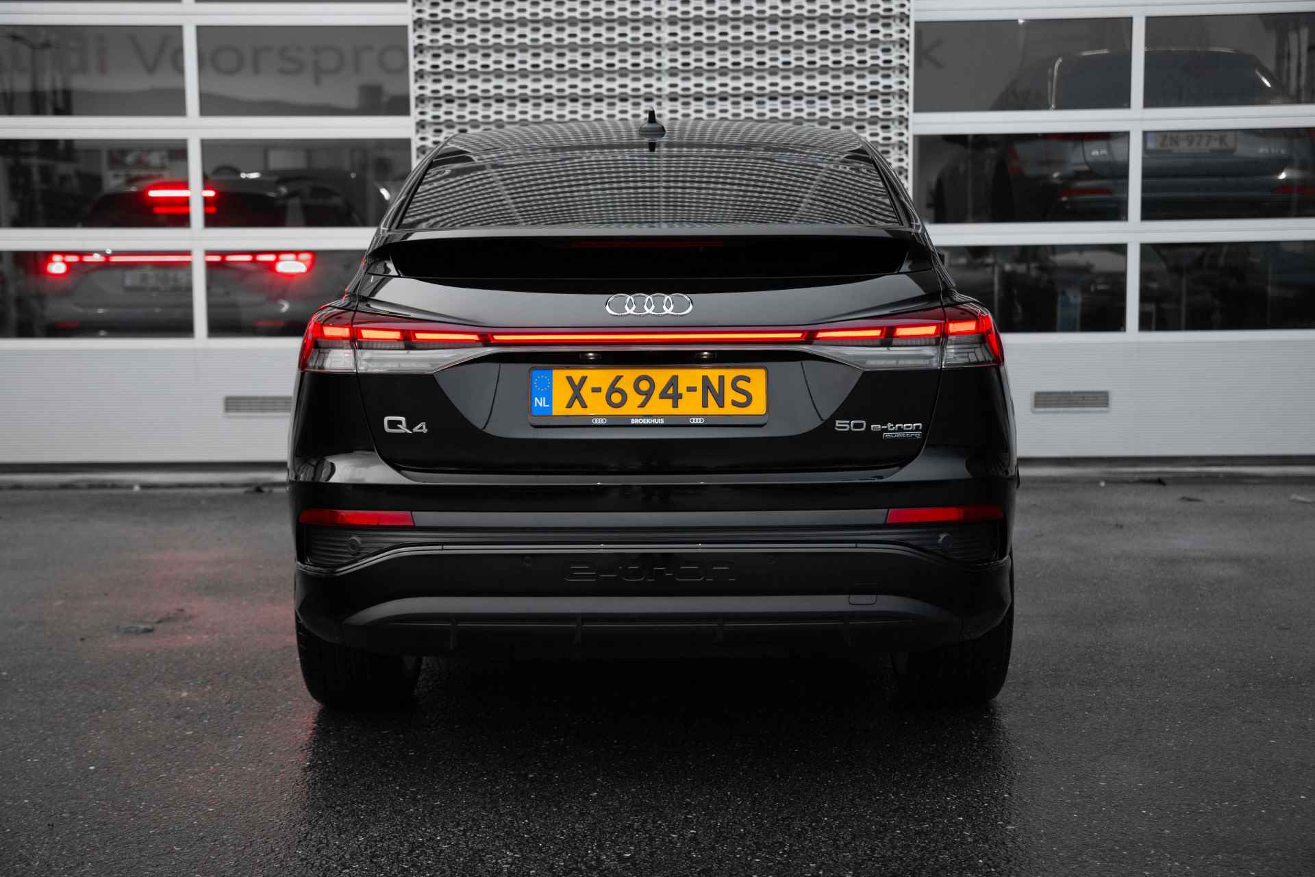 Audi Q4 Sportback e-tron 50 300pk quattro Launch edition S Competition | Head-Up | Keyless | SONOS | Stoelen Elektrisch | Leder | Dodehoek Detectie | - 5/66