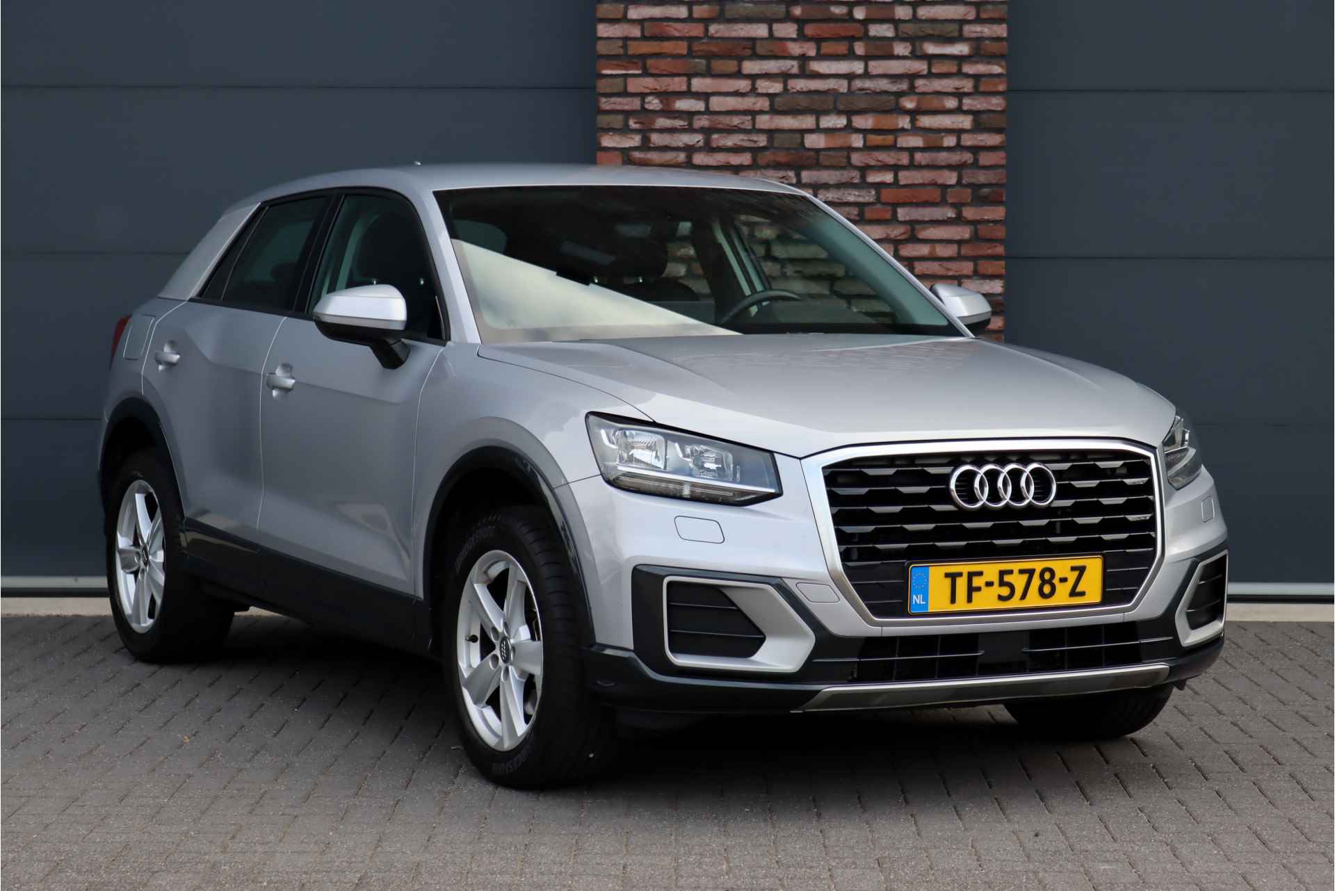 Audi Q2 1.0 TFSI Sport Pro Line Aut7 | MMI Navigatie | Cruise Control | Trekhaak | 2-Zone Climate | Parkeerhulp | - 4/31