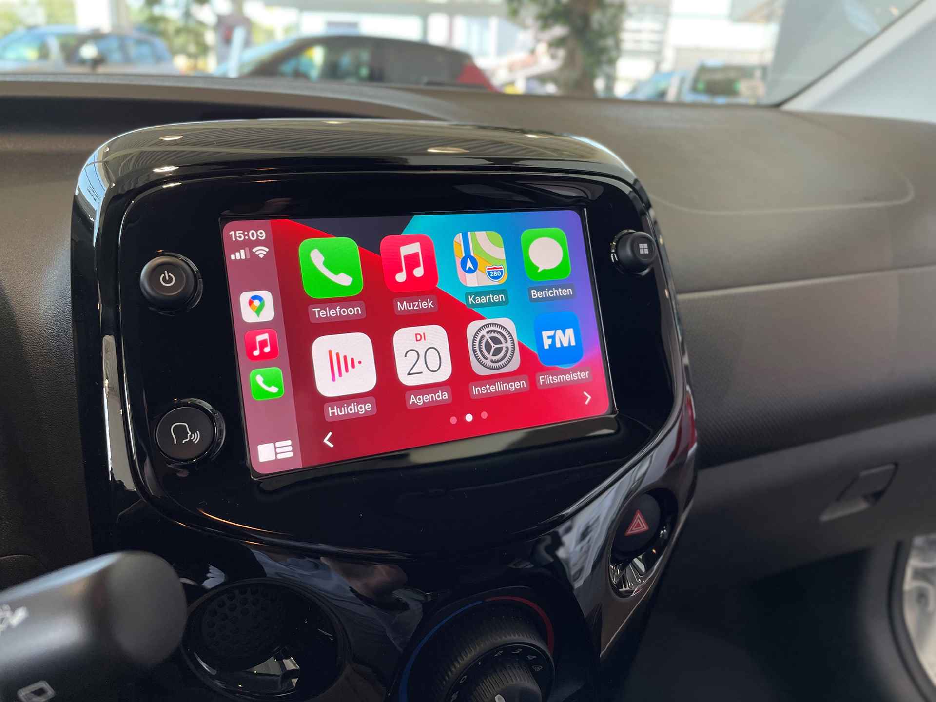 Citroën C1 VTi 72 PK Airscape Shine | Rijklaar | Canvas dak + Climate Control + Apple Carplay - 12/19