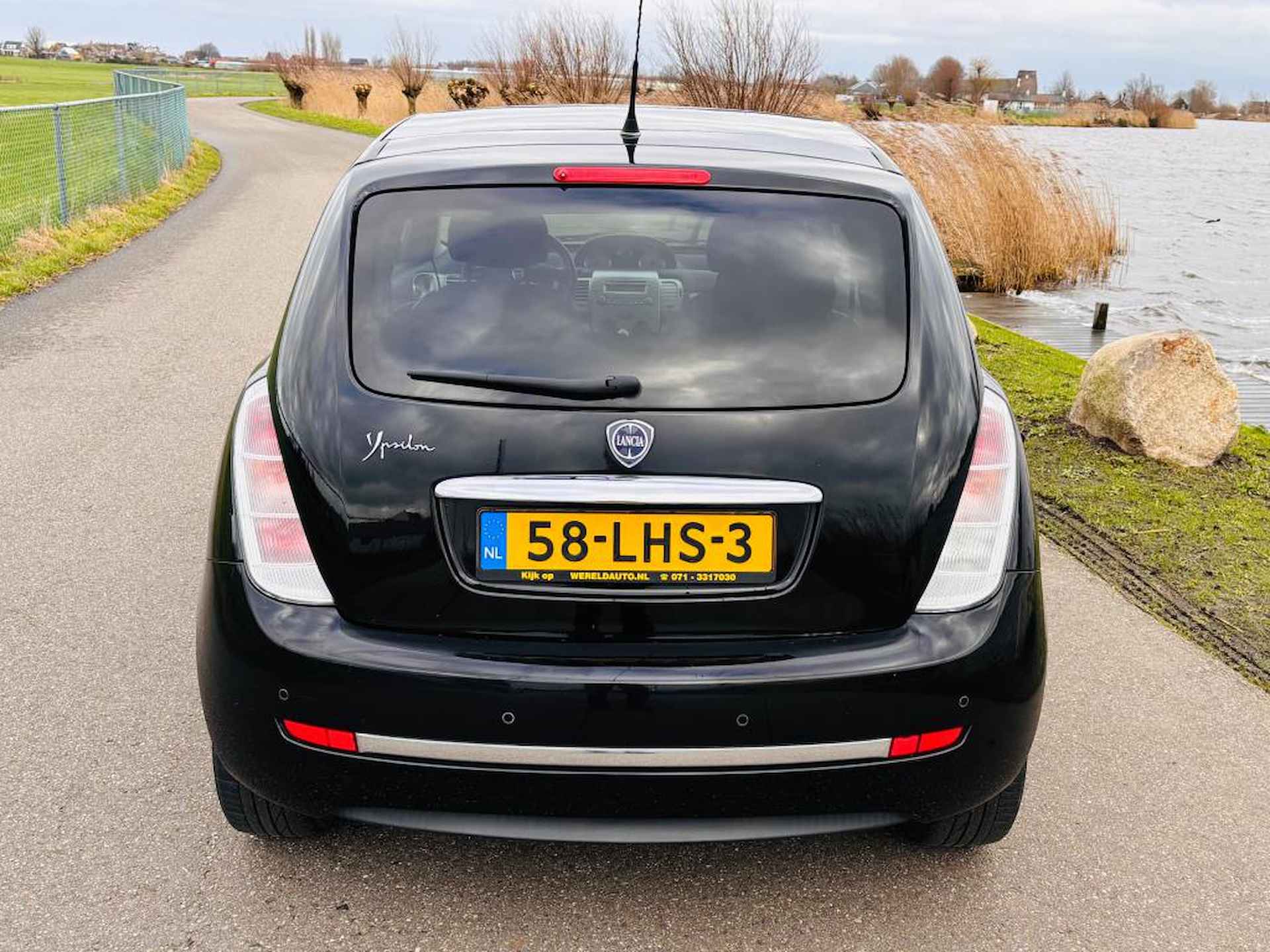 Lancia Ypsilon 1.4 Limited Edition 2010 - 6/15