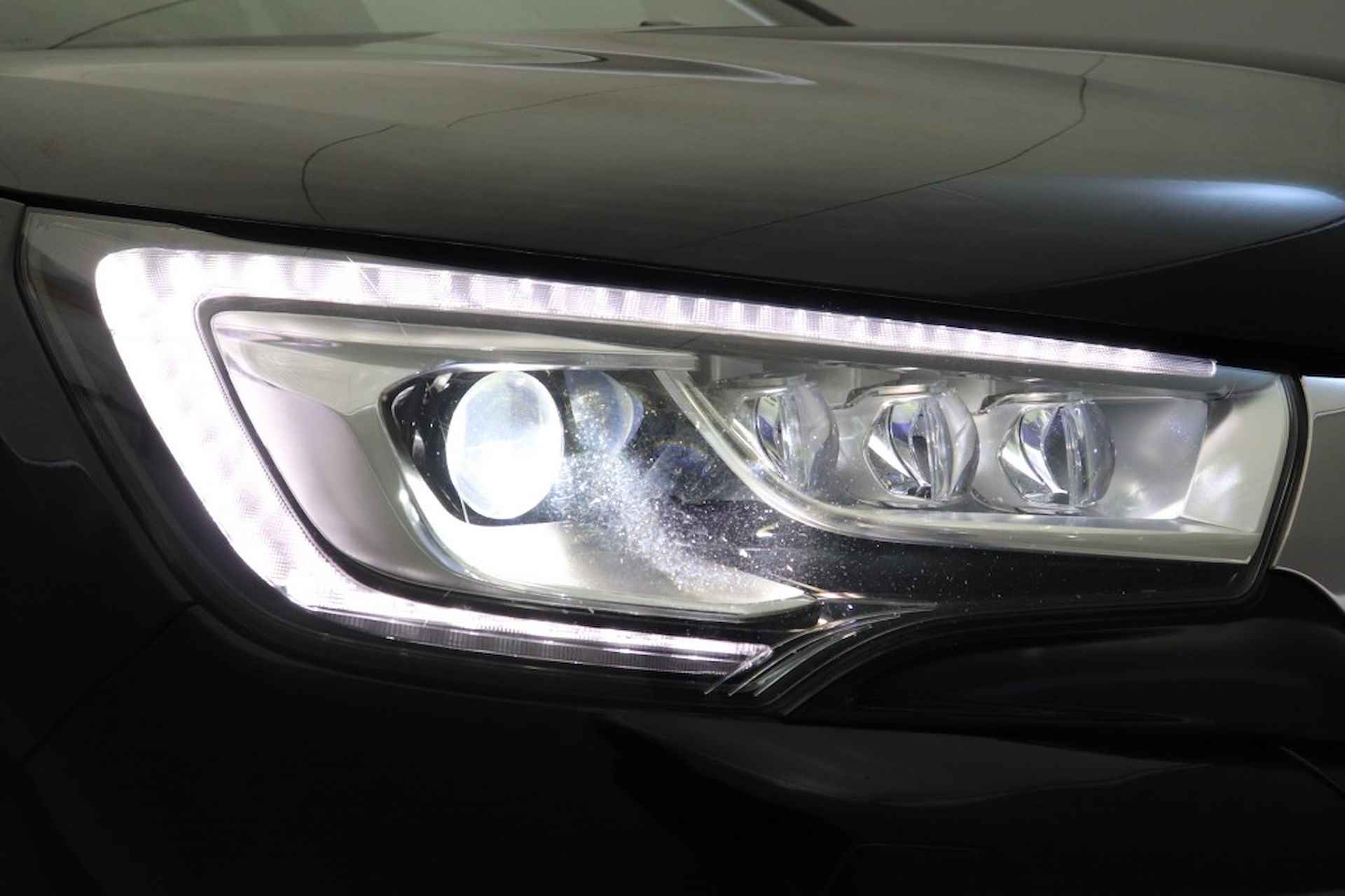 DS Ds 4 1.2 Turbo Performance Line - Connect Nav LED Vision - 28/33