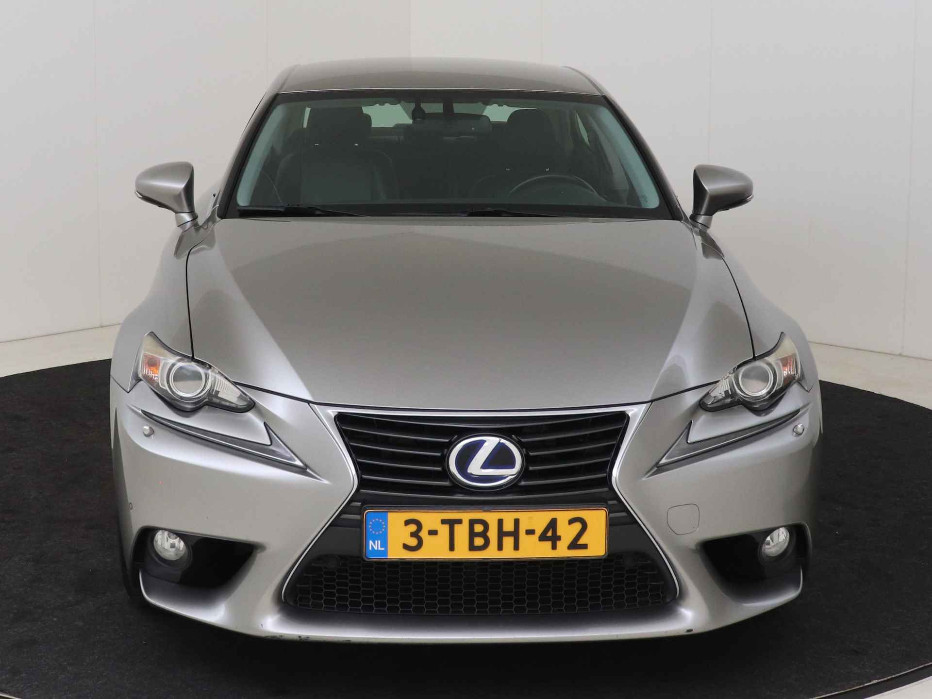 Lexus IS 300h Business Line Pro | Premium Navigatie | Lederen Bekleding | Stoelverwarming | - 28/46