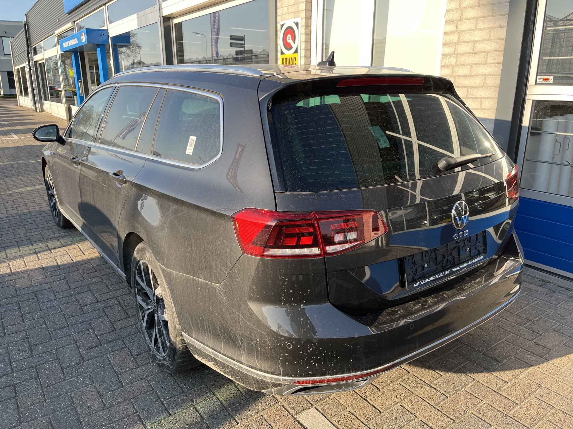 Volkswagen Passat Variant 1.4 TSI PHEV GTE / AUTOMAAT/ TREKHAAK/ ADAPT. CRUISE/ ALCANTARA/ APP-CONNECT/ NAVI/ DAB/ CLIMA/ STOELVERWARMING/ PARK. SENSOREN + CAMERA - 5/29