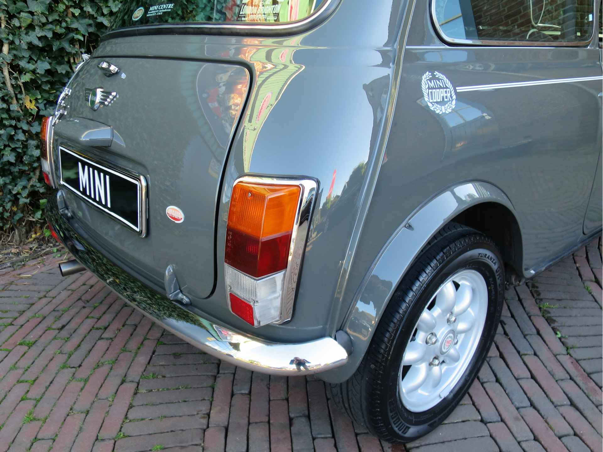 MINI Cooper 1.3 MPI NL-auto, met leder int., houten dash en 12" velgen - 26/38