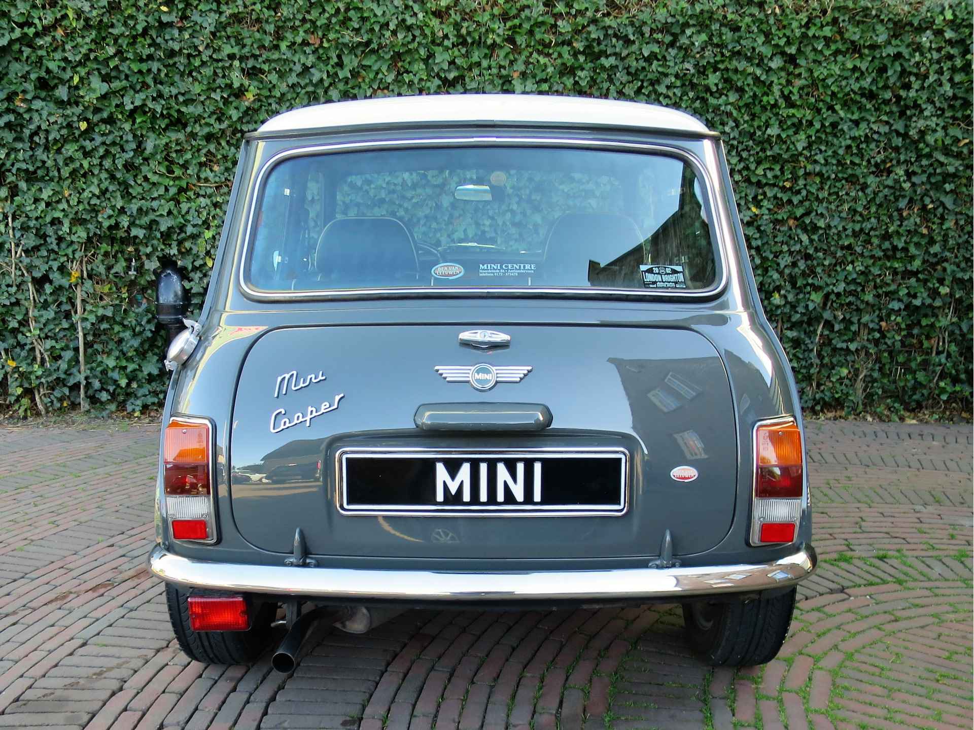 MINI Cooper 1.3 MPI NL-auto, met leder int., houten dash en 12" velgen - 30/38