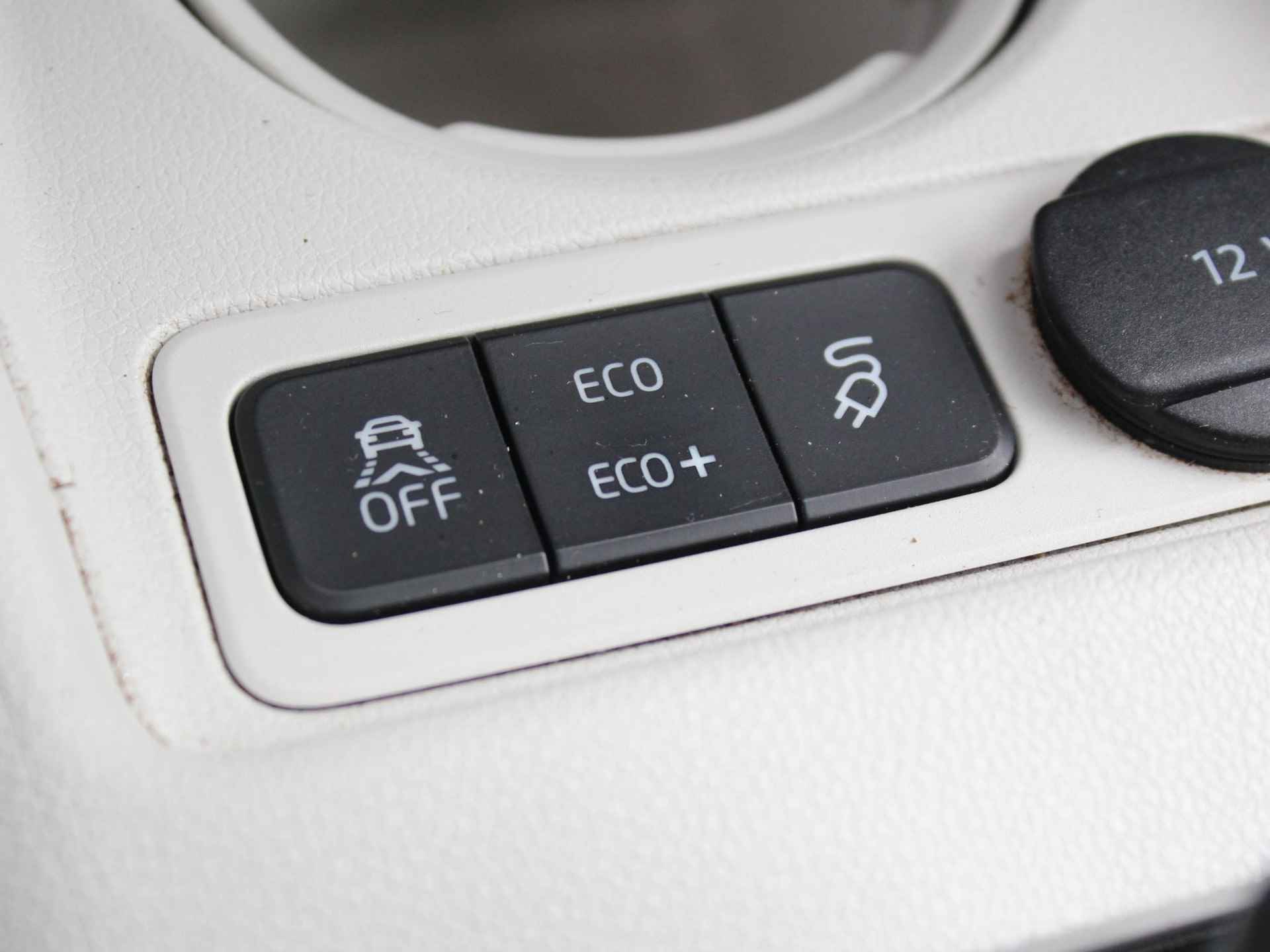 Volkswagen e-Up! e-Up! / Navigatie / Cruise Control / Climate Control / Stoelverwarming voor / Bluetooth / - 27/38