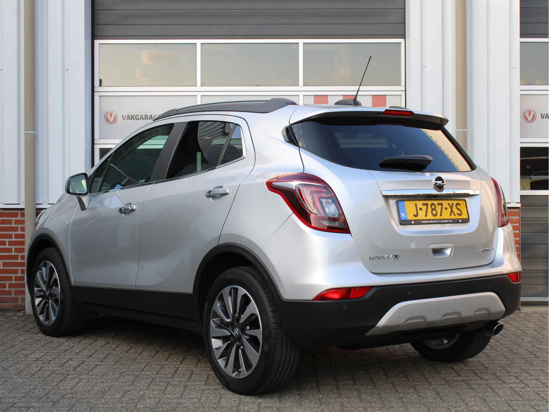 Opel Mokka X 1.4 Turbo 153PK 4x4 Automaat Innovation /NAVI/PDC/Achteruitrijcamera/Leder/Lane assist/Keyless/Trekhaak/LED/Cruise control/Stoelverwarming! - 3/49