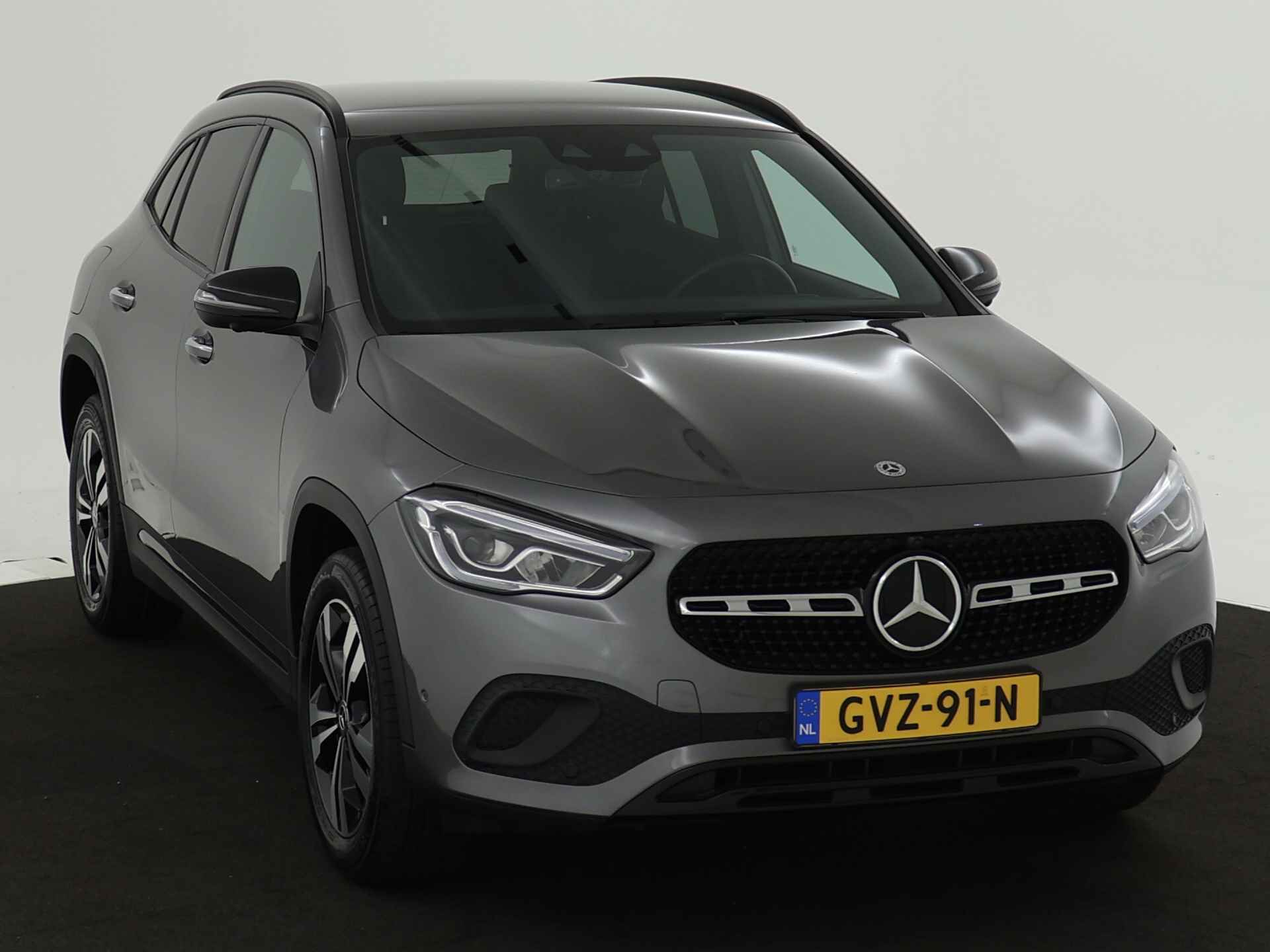 Mercedes-Benz GLA 250 e Plug-in Hybride | Trekhaak | Luxury Line | Night Pakket | 360° camera | Spiegelpakket | Android Auto | Apple CarPlay | Inclusief 24 maanden MB Certified garantie voor Europa. - 28/46