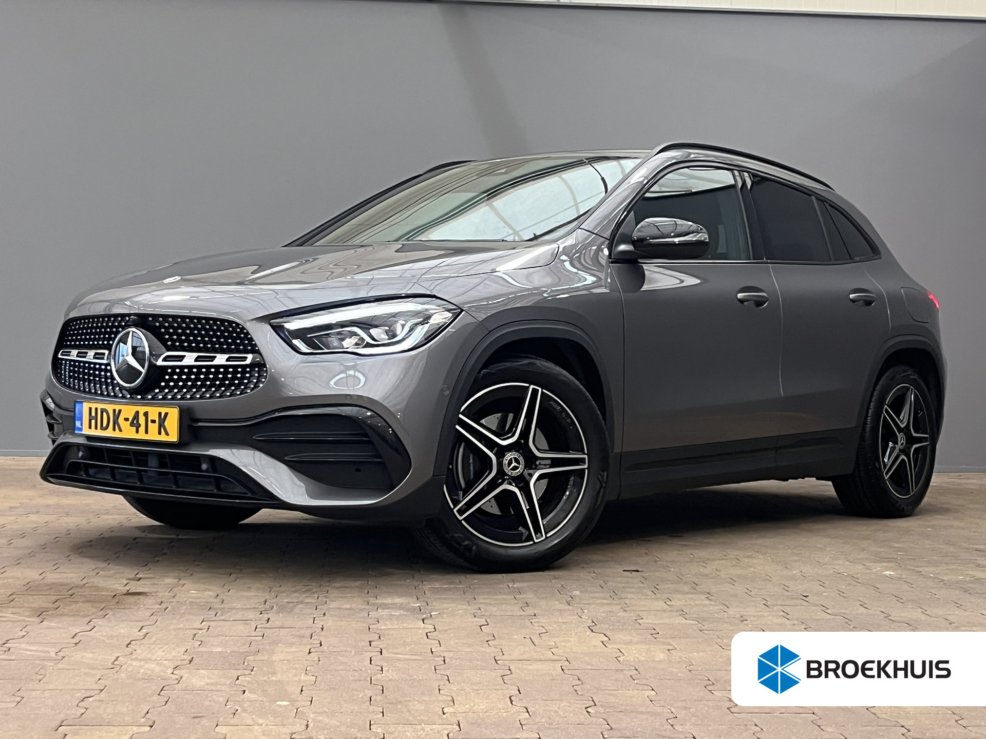 Mercedes-Benz GLA-klasse 180 AMG Line