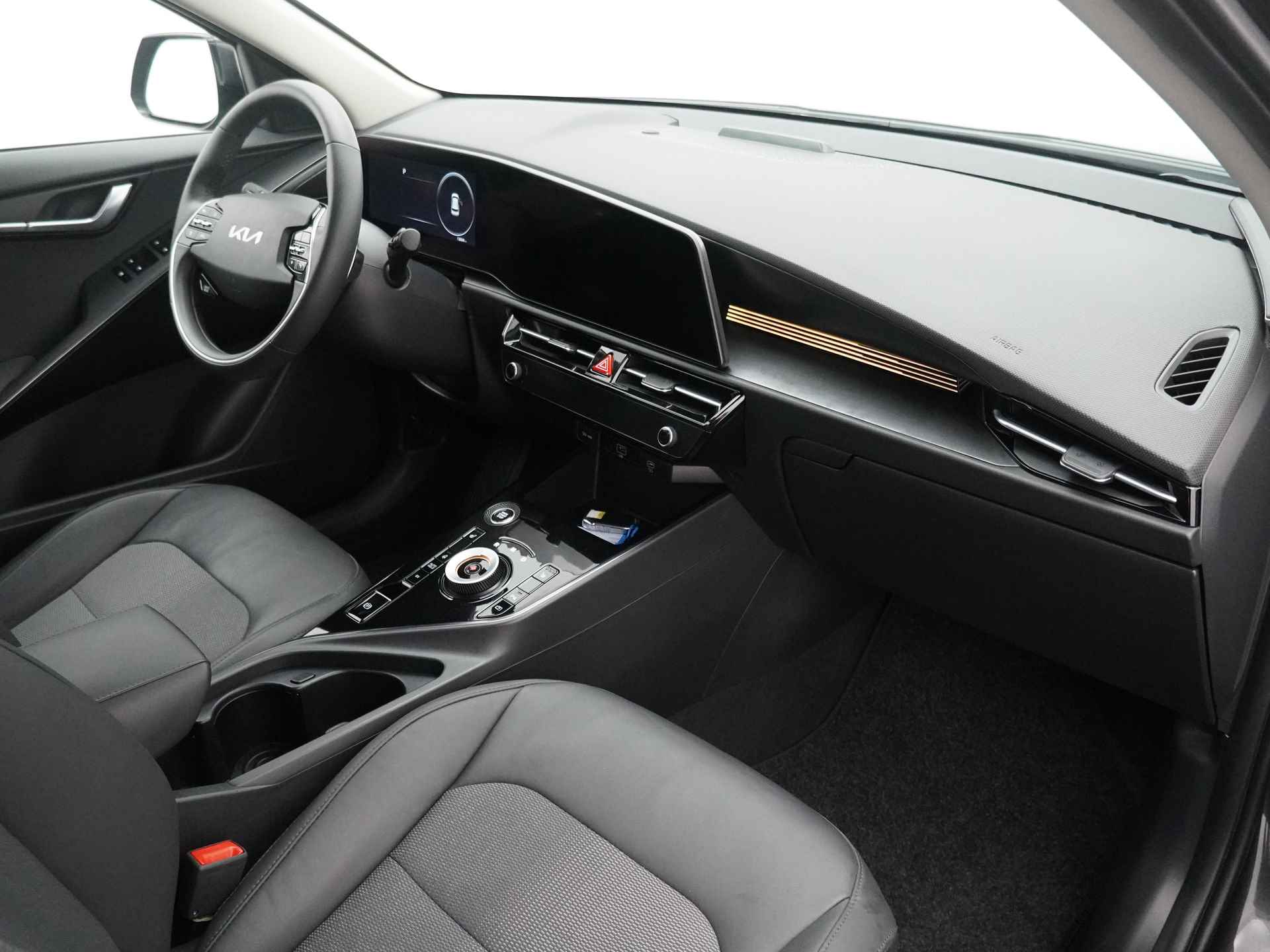 Kia Niro 1.6 GDi PHEV DynamicPlusLine - Stoel/Stuur Verwarming - LED - Adaptief Cruise Control - Apple/Android Carplay - Fabrieksgarantie Tot 2029 - 40/44