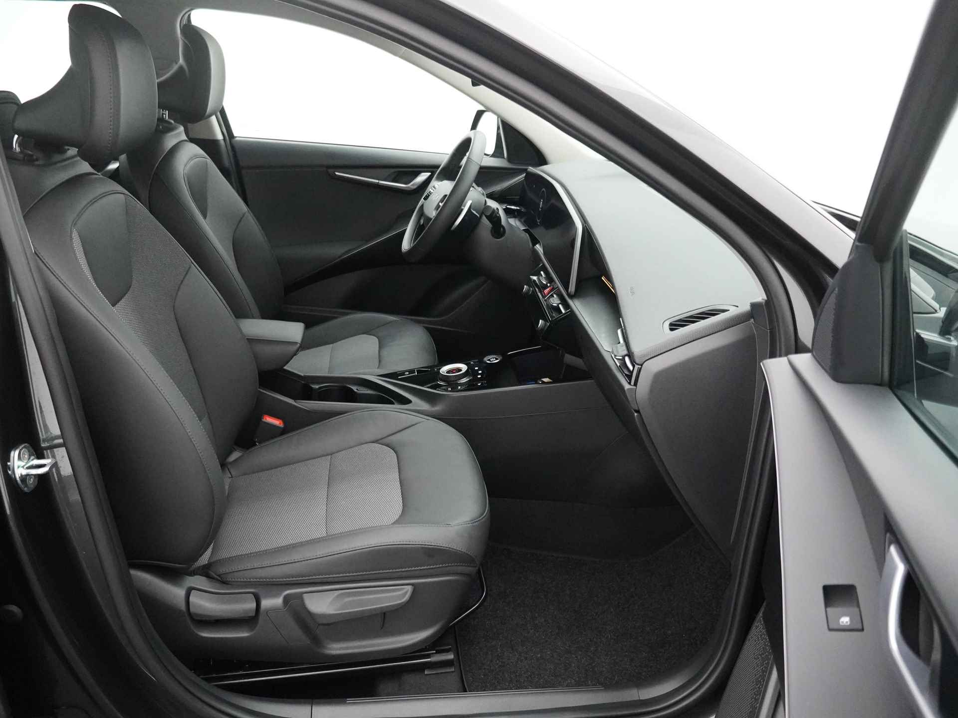 Kia Niro 1.6 GDi PHEV DynamicPlusLine - Stoel/Stuur Verwarming - LED - Adaptief Cruise Control - Apple/Android Carplay - Fabrieksgarantie Tot 2029 - 41/44
