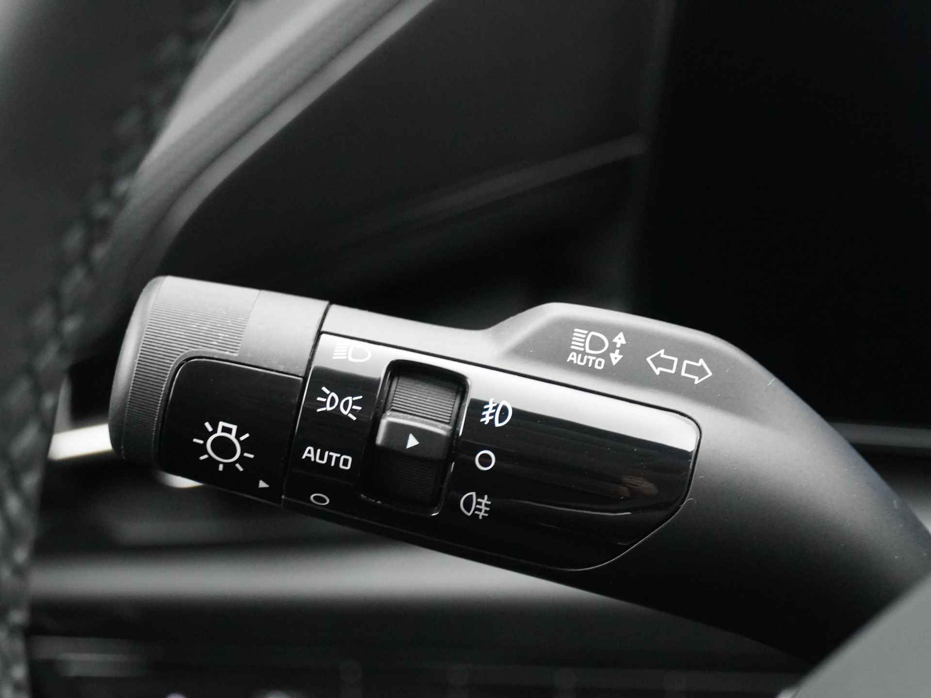 Kia Niro 1.6 GDi PHEV DynamicPlusLine - Stoel/Stuur Verwarming - LED - Adaptief Cruise Control - Apple/Android Carplay - Fabrieksgarantie Tot 2029 - 23/44