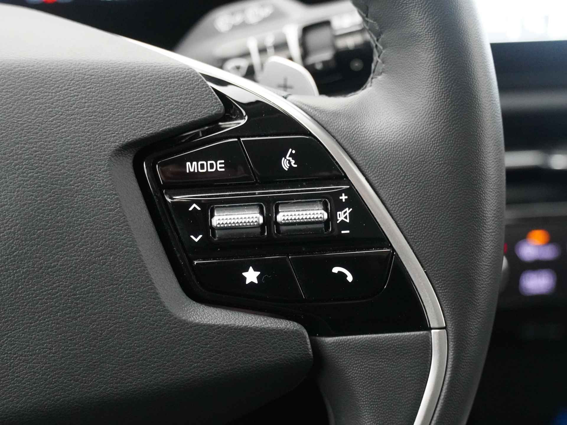 Kia Niro 1.6 GDi PHEV DynamicPlusLine - Stoel/Stuur Verwarming - LED - Adaptief Cruise Control - Apple/Android Carplay - Fabrieksgarantie Tot 2029 - 26/44